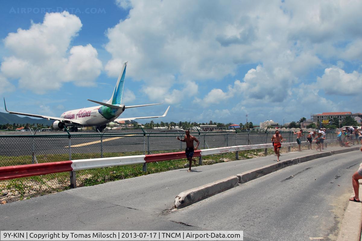 9Y-KIN, 2000 Boeing 737-8Q8 C/N 28234, Dangerous tourist attraction ...