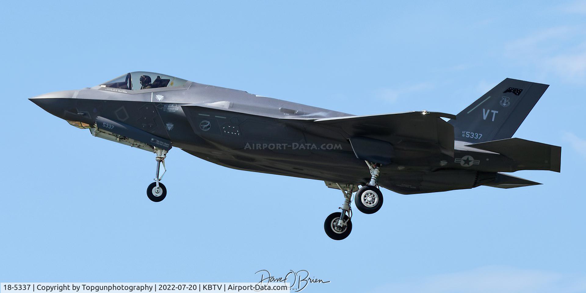18-5337, 2019 Lockheed Martin F-35A Lightning II C/N AF-228, BIRD21 landing RW15