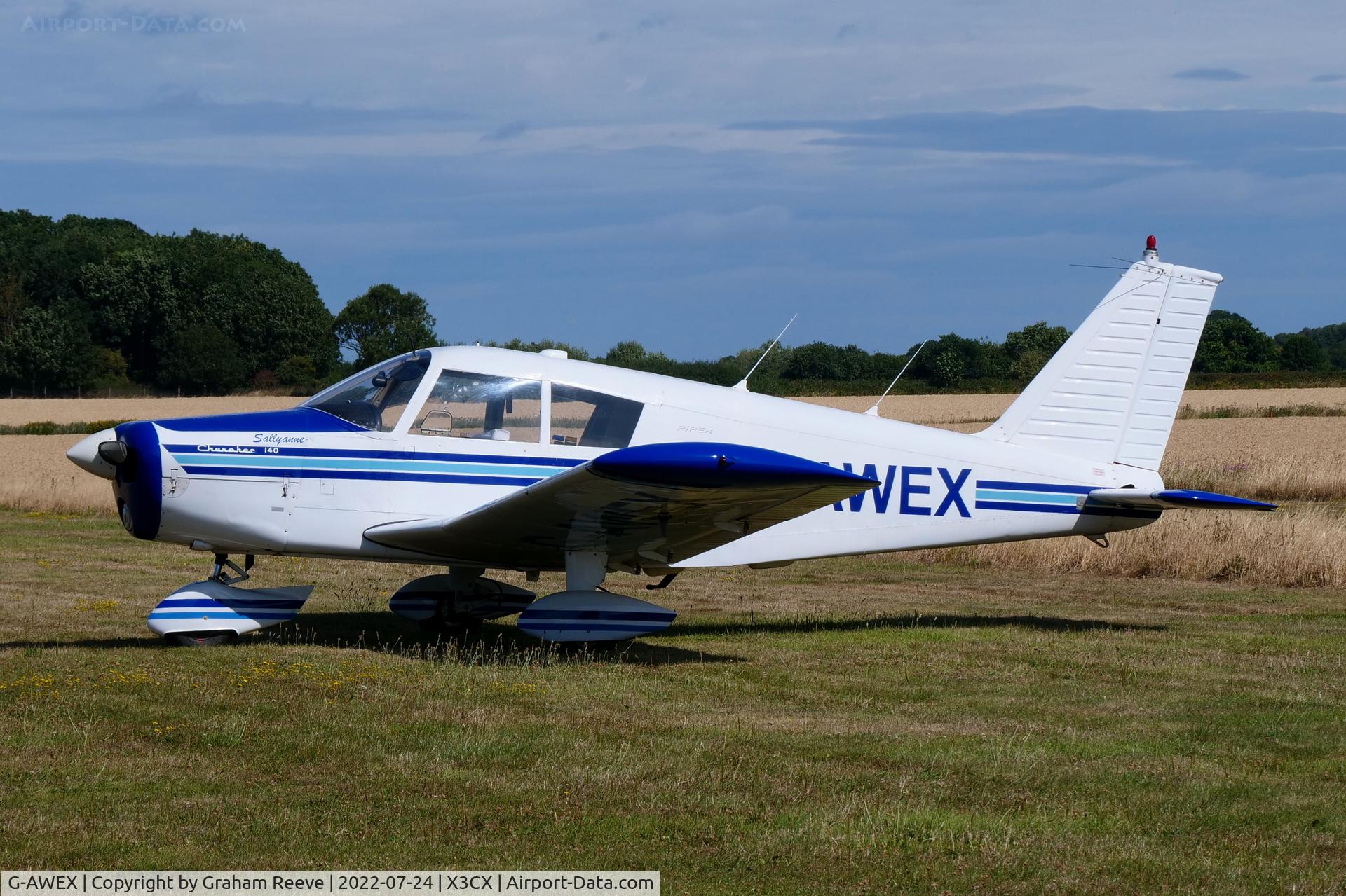 G-AWEX, 1968 Piper PA-28-140 Cherokee C/N 28-24472, Parked at Northrepps.