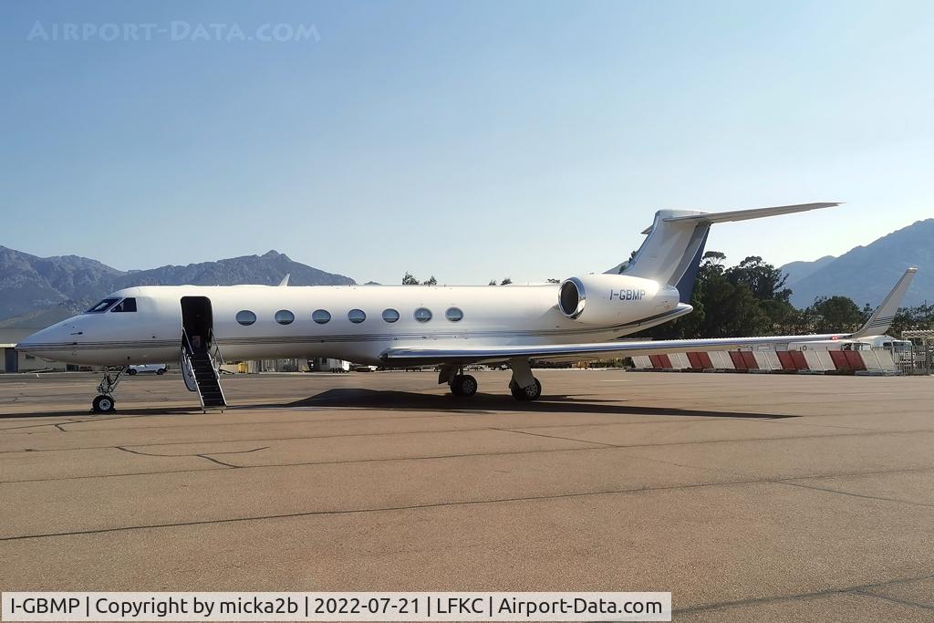 I-GBMP, 2017 Gulfstream Aerospace GV-SP (G550) C/N 5563, Parked