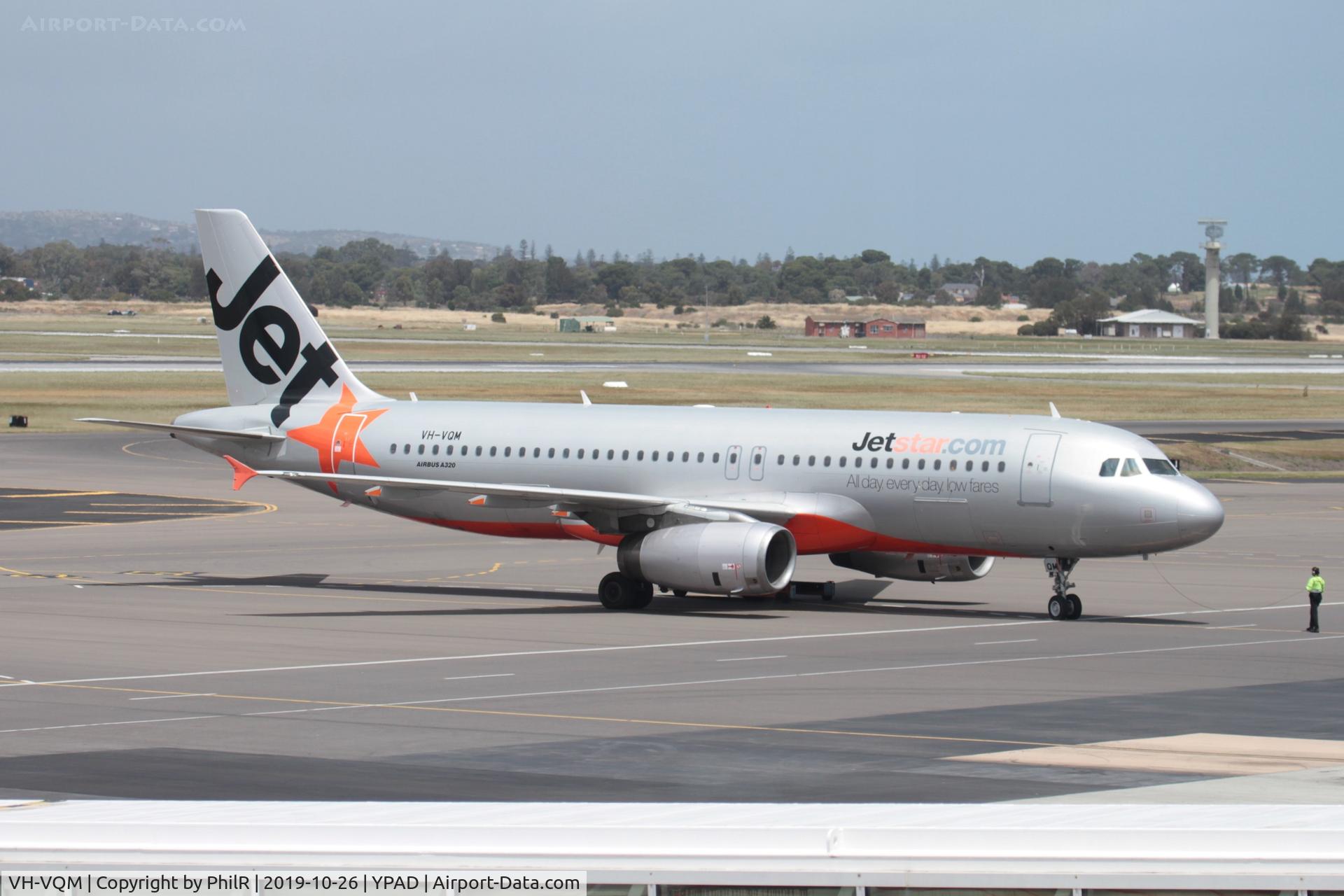 VH-VQM, 2005 Airbus A320-232 C/N 2608, Arriving Adelaide