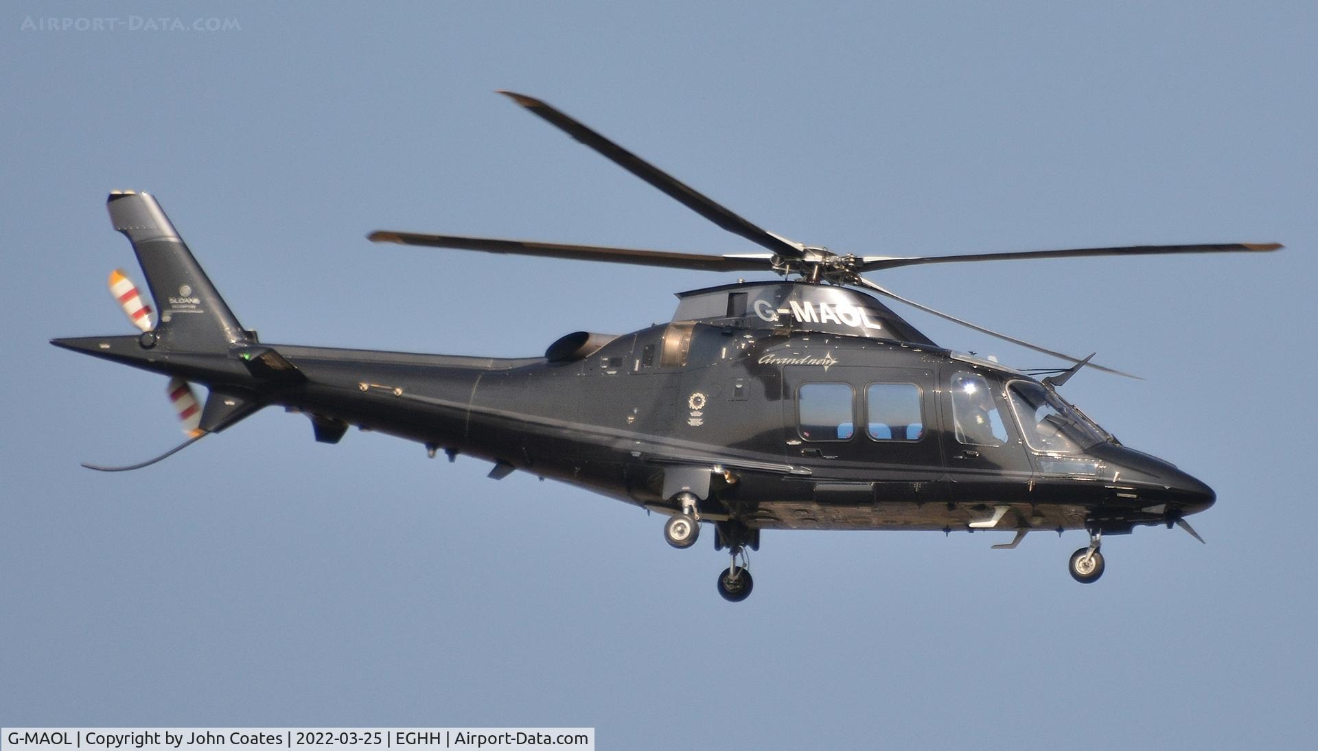 G-MAOL, 2012 AgustaWestland AW-109SP Grand New C/N 22271, On approach to 08