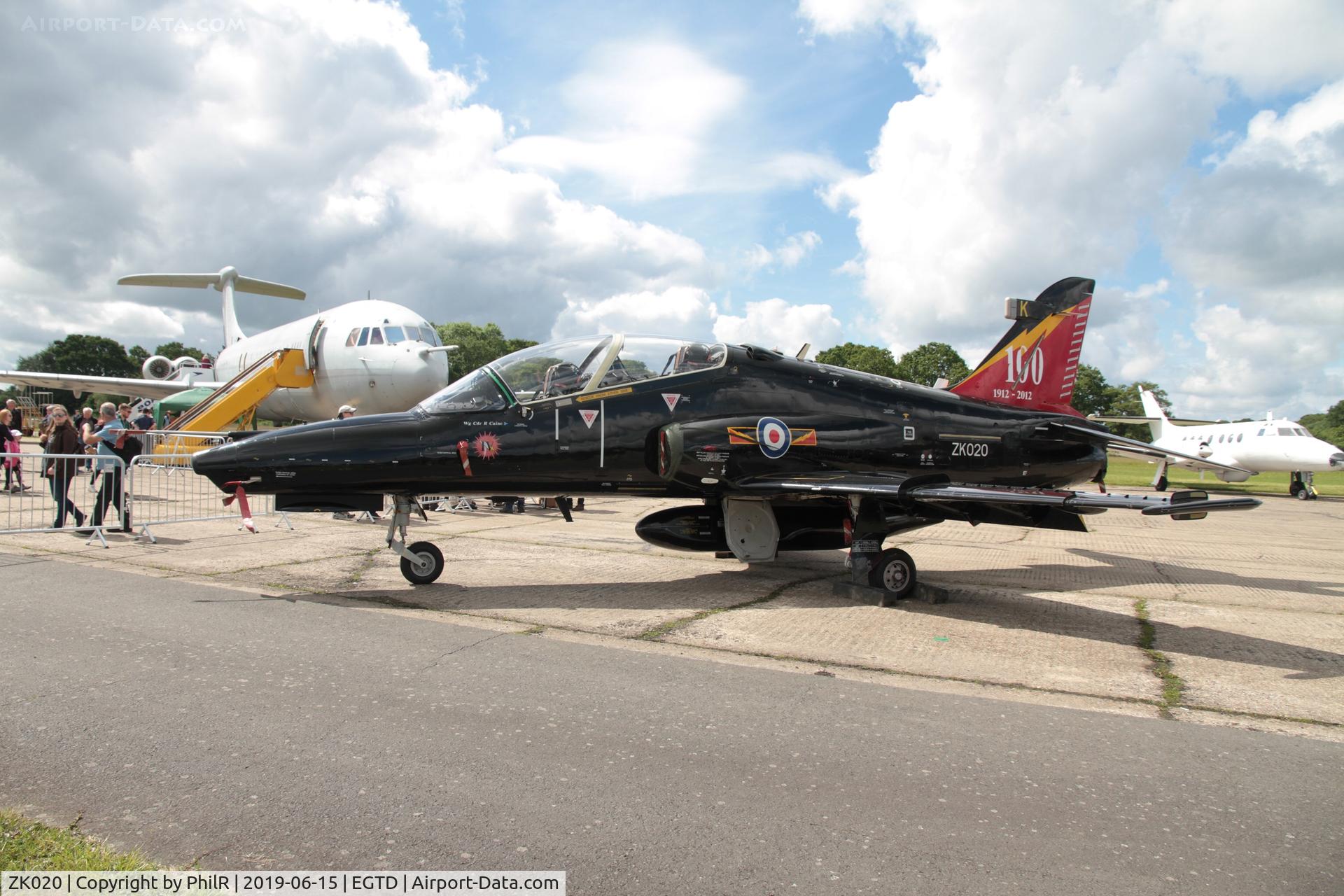 ZK020, 2009 British Aerospace Hawk T2 C/N RT011/1249, Hawk T2 at Dunsfold Wings And Wheels display
