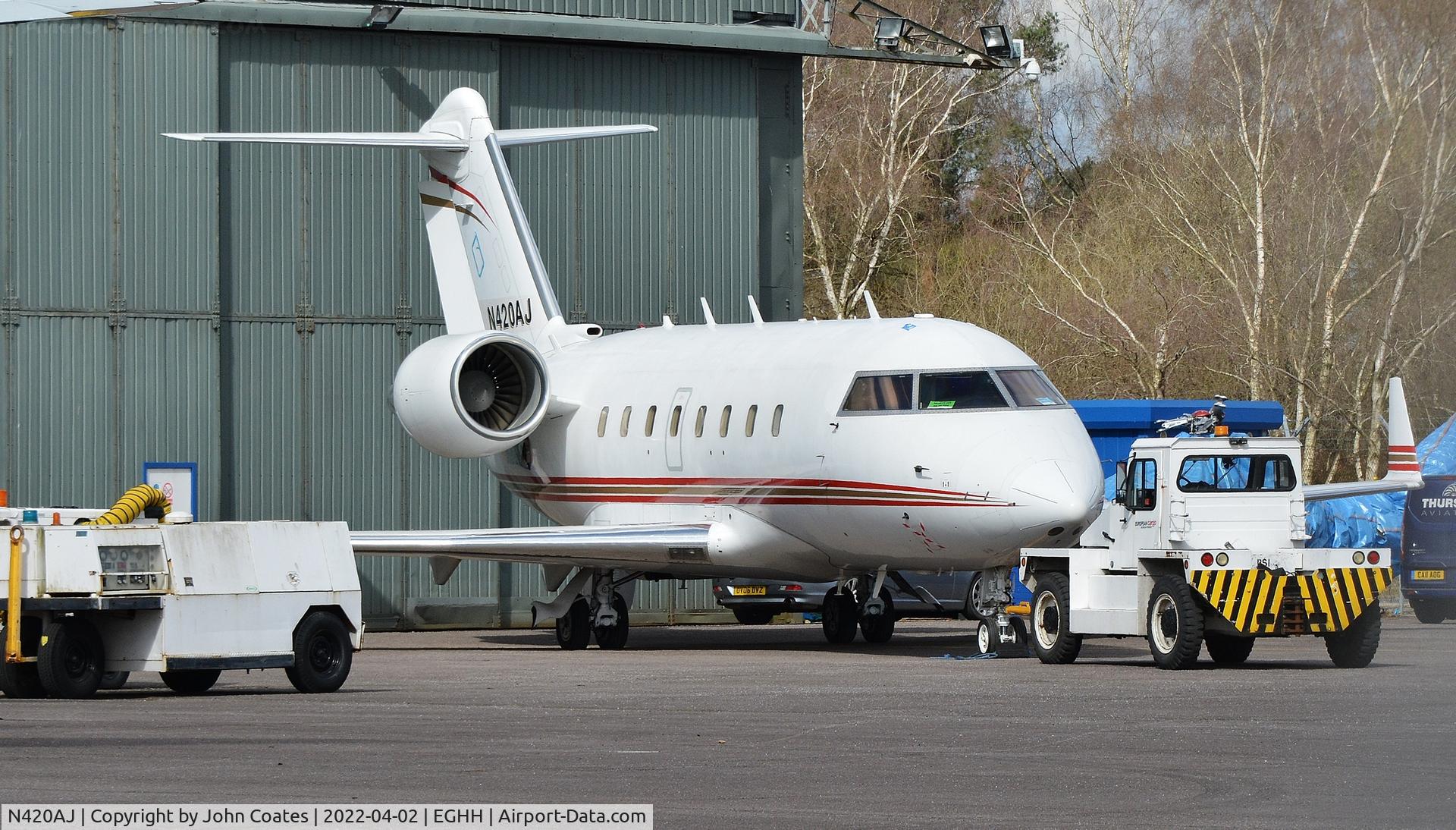 N420AJ, 1996 Canadair Challenger 604 (CL-600-2B16) C/N 5323, Parked at Thurston Aviation