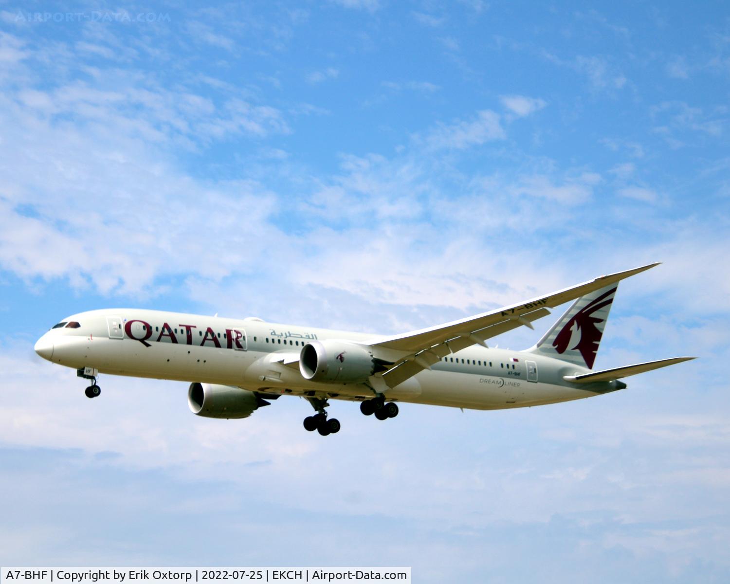 A7-BHF, 2019 Boeing 787-9 Dreamliner Dreamliner C/N 64209, A7-BHF landing rw 22L