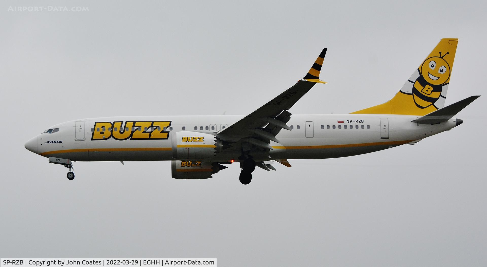 SP-RZB, 2019 Boeing 737-8-200 MAX C/N 62313, Final approach to 26