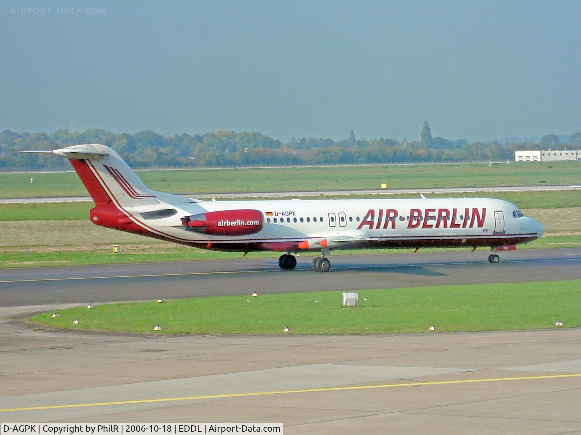 D-AGPK, 1990 Fokker 100 (F-28-0100) C/N 11313, Taxying out at Dusseldorf