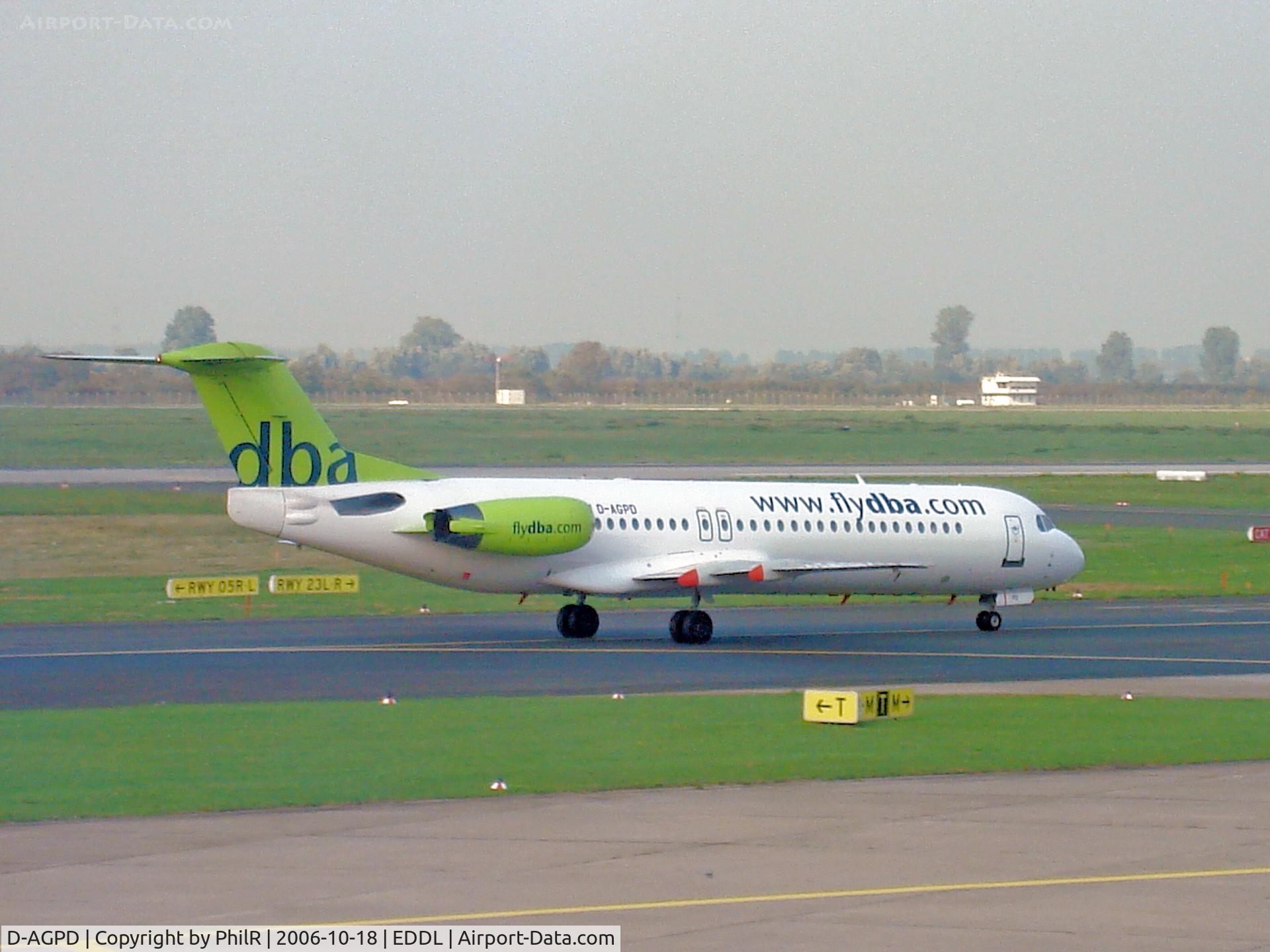 D-AGPD, 1989 Fokker 100 (F-28-0100) C/N 11281, Departing Dusseldorf