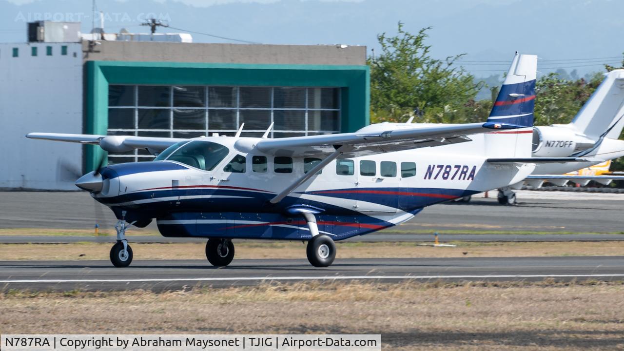 N787RA, 2003 Cessna 208B Grand Caravan EX C/N 208B1019, New livery Paint
