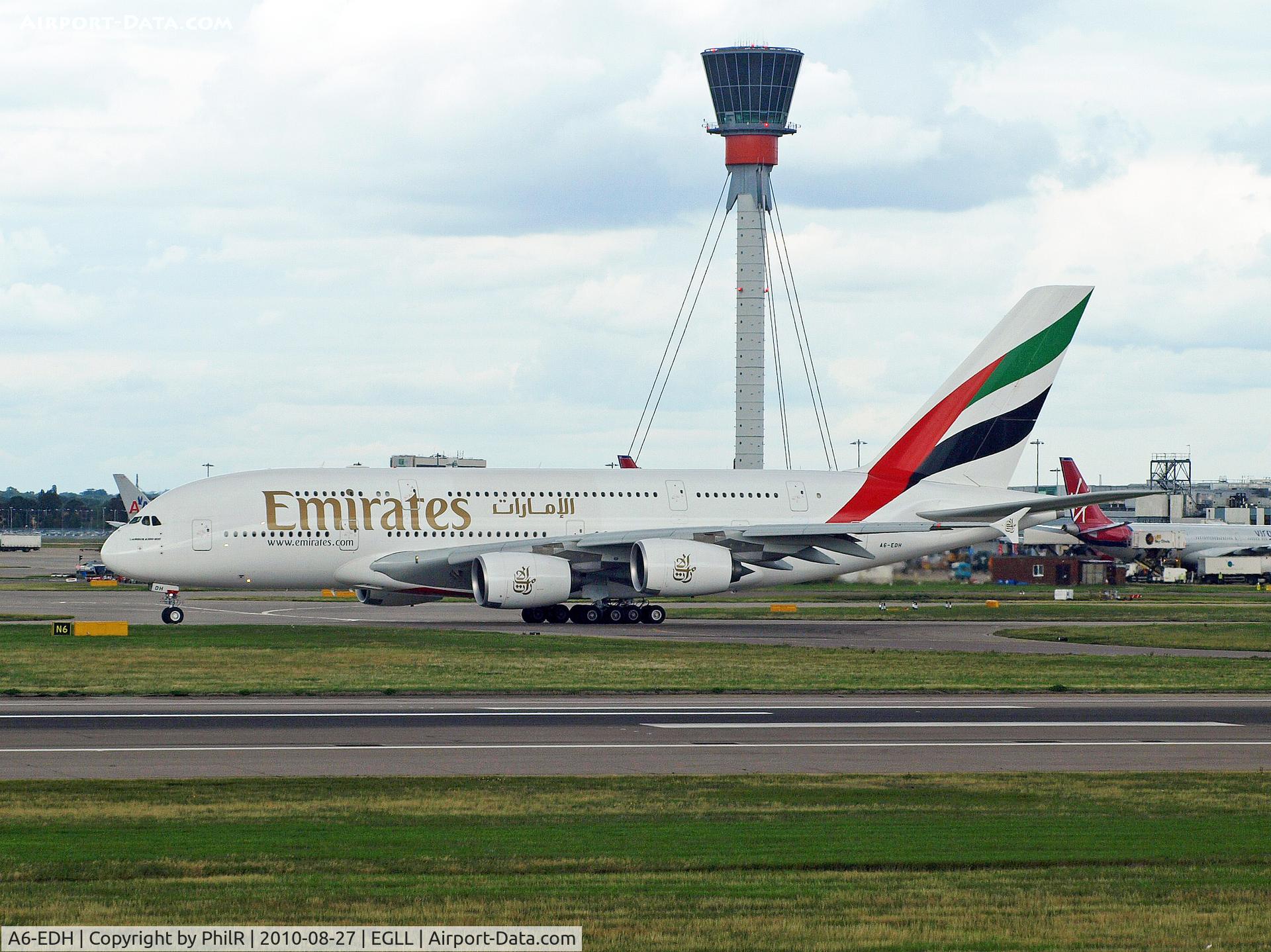 A6-EDH, 2009 Airbus A380-861 C/N 025, Heading for 27R at LHR