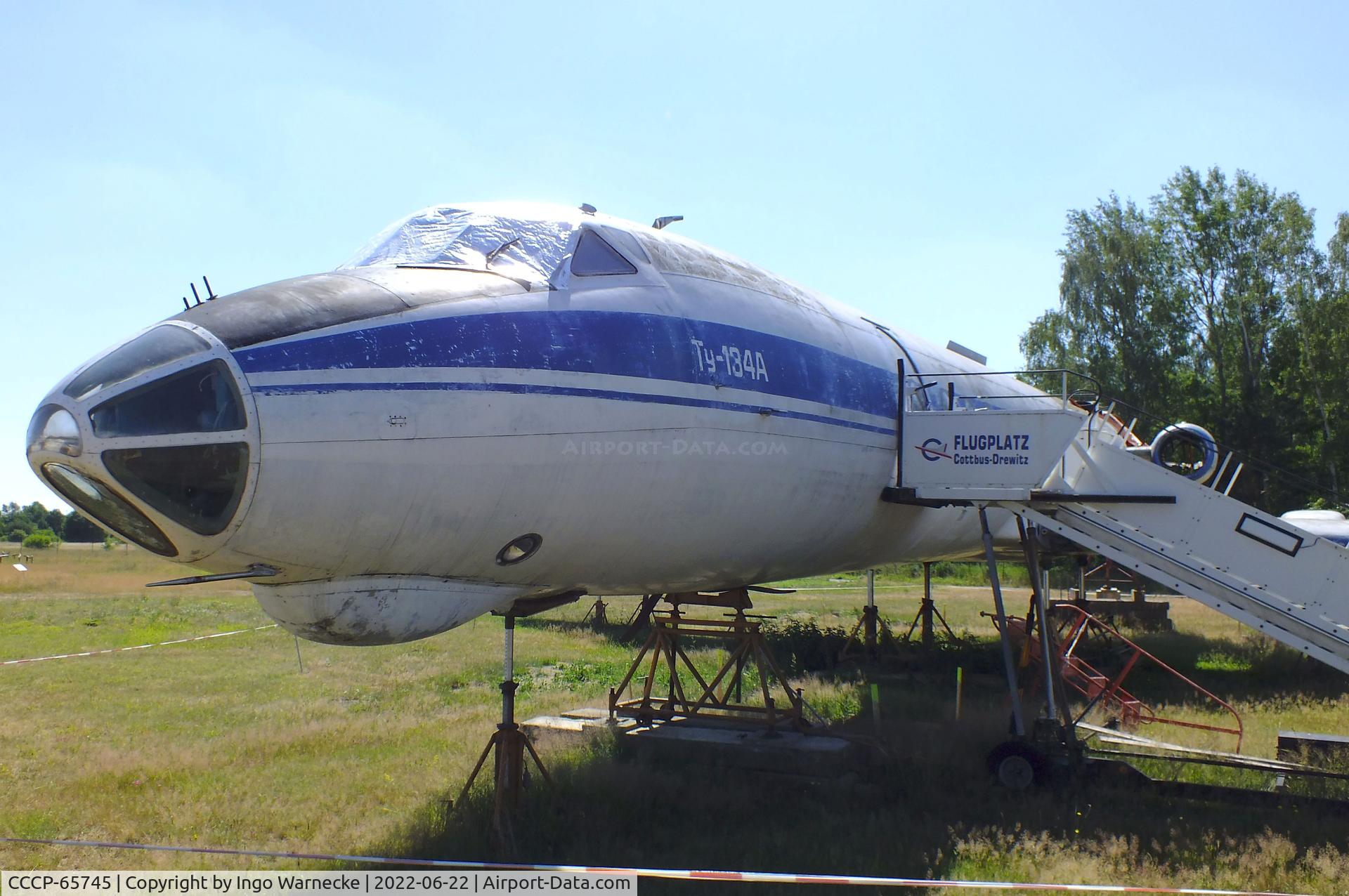 CCCP-65745, 1972 Tupolev Tu-134A C/N 2351607, Tupolev Tu-134A CRUSTY (minus engines, undercarriage and tail-surfaces, being restored) at the Flugplatzmuseum Cottbus (Cottbus aviation museum)