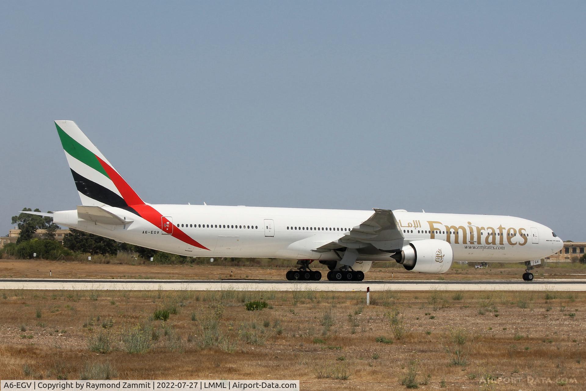 A6-EGV, 2012 Boeing 777-31H/ER C/N 38990, B777 A6-EGV Emirates Airlines