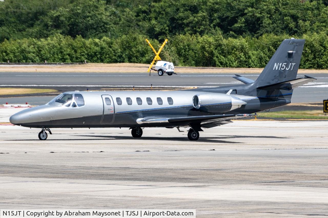 N15JT, 1987 Cessna 560 Citation C/N 560-0015, Taxing for departure