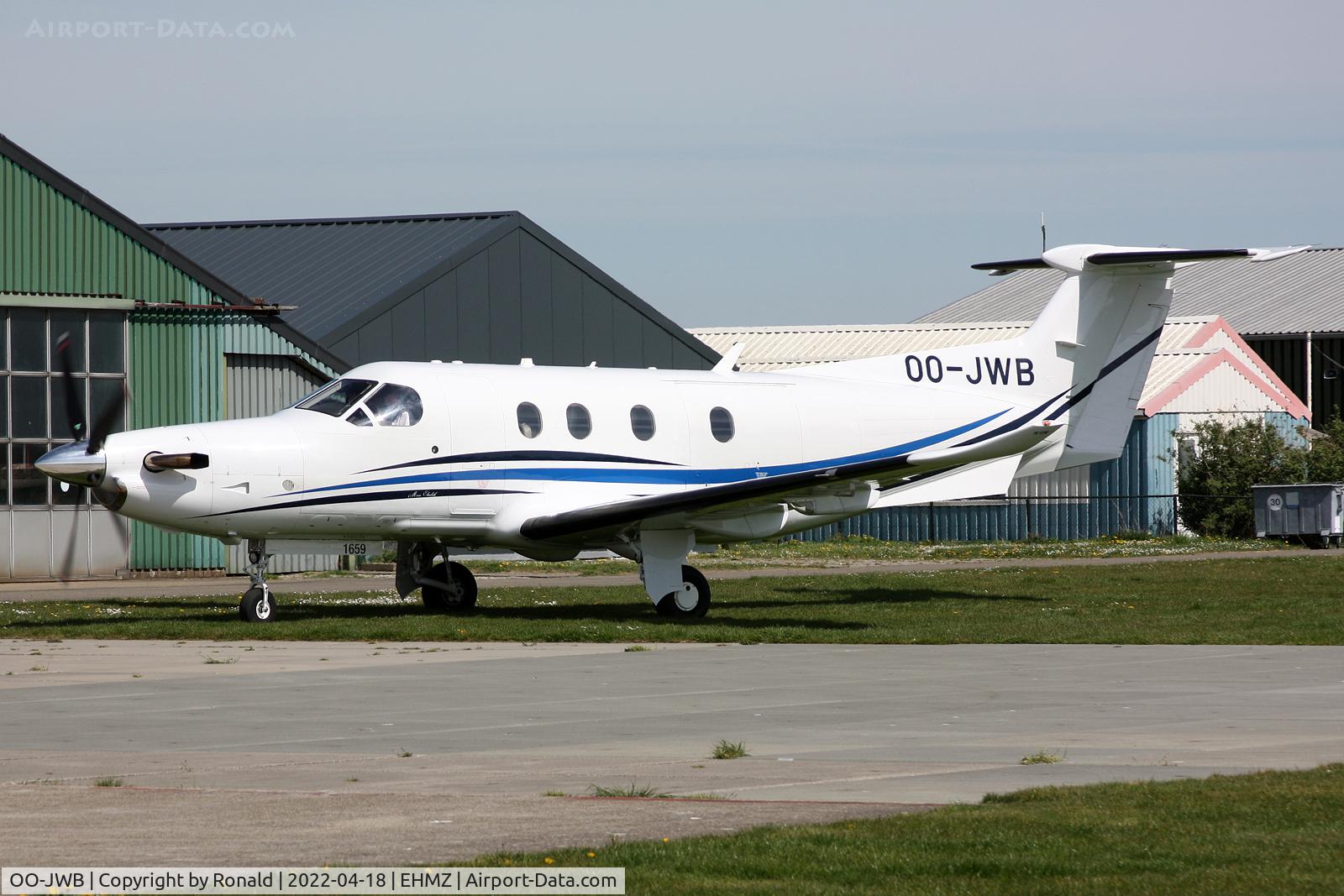OO-JWB, 2016 Pilatus PC-12/47E C/N 1659, at ehmz