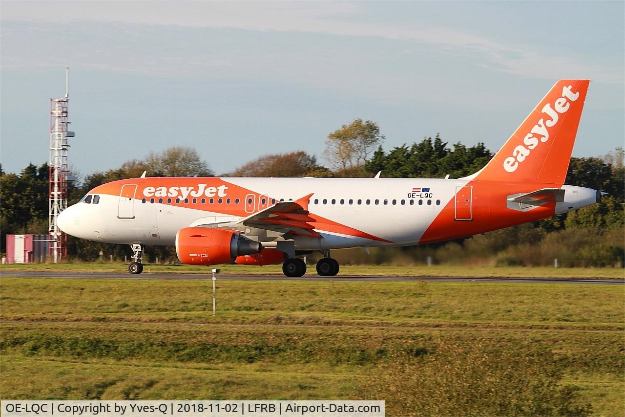 OE-LQC, 2009 Airbus A319-111 C/N 3788, Airbus A319-111, Take off run rwy 25L, Brest-Bretagne Airport (LFRB-BES)