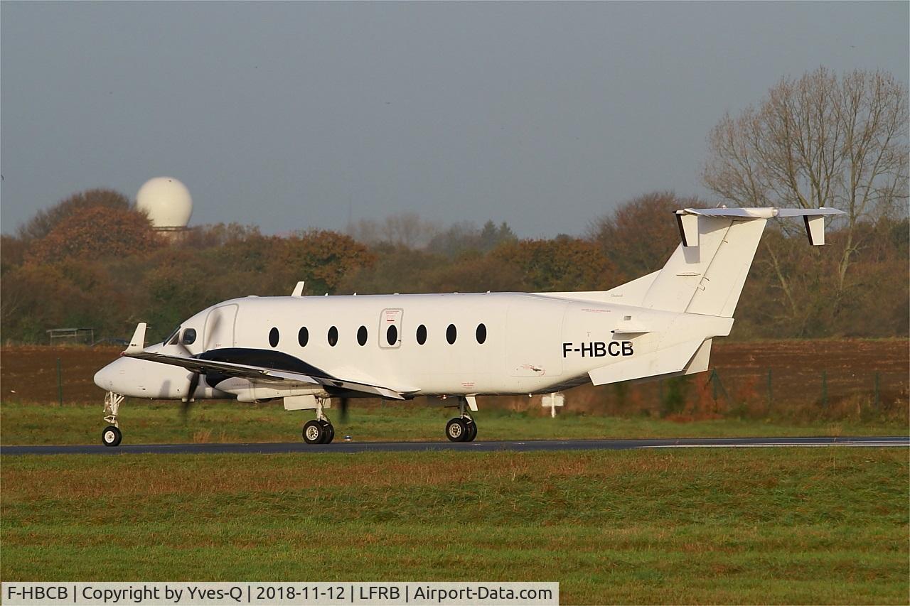 F-HBCB, 1999 Raytheon 1900D C/N UE-390, Beech 1900D, Take off run rwy 25L, Brest-Bretagne Airport (LFRB-BES)