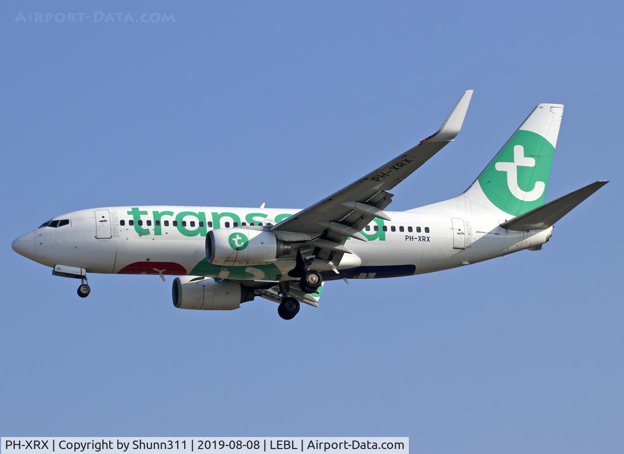 PH-XRX, 2003 Boeing 737-7K2 C/N 33464, Landing rwy 25R in new c/s