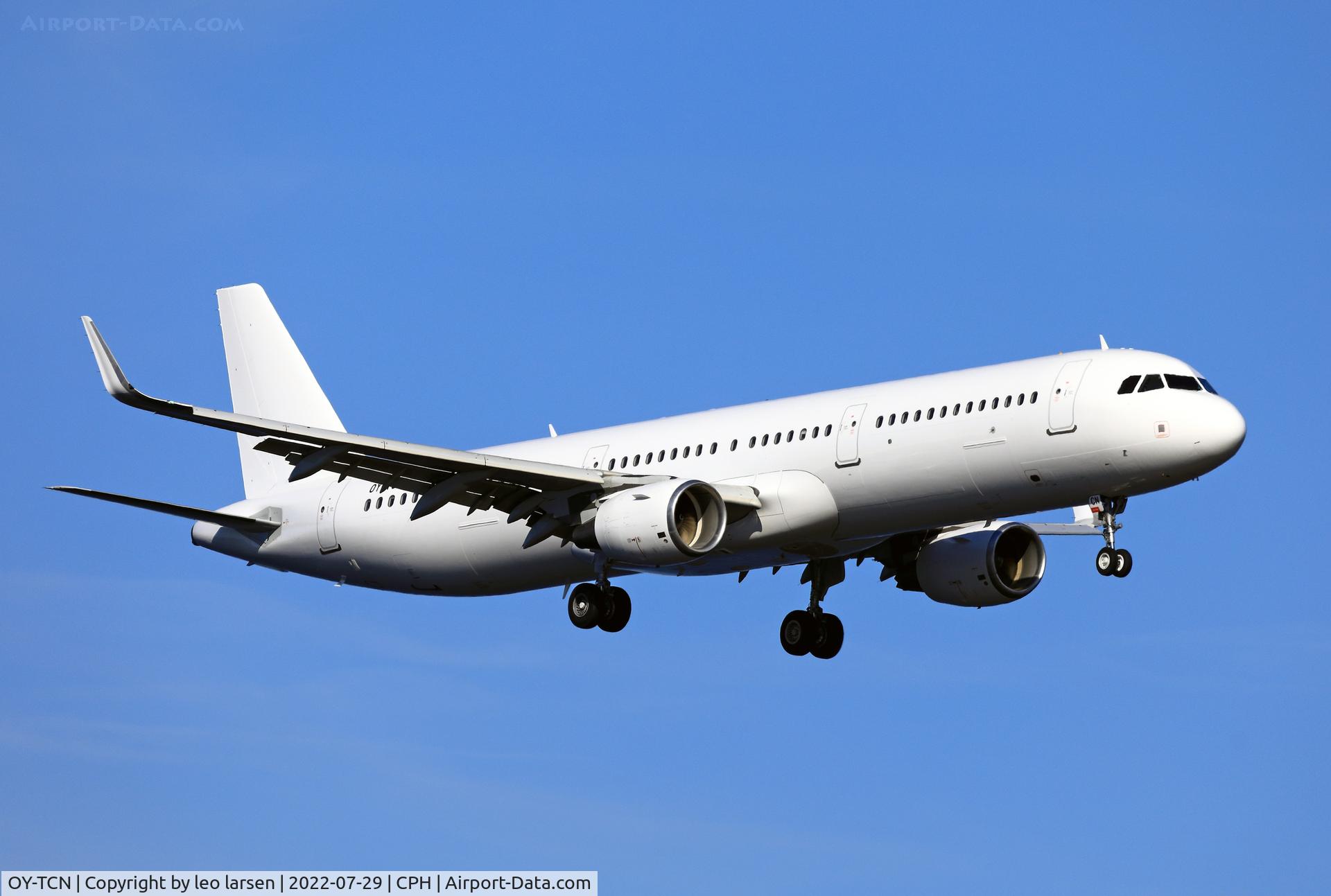 OY-TCN, 2015 Airbus A321-211 C/N 6515, Copenhagen 29.7.2022 coming back from 2,5 hrs flight test.