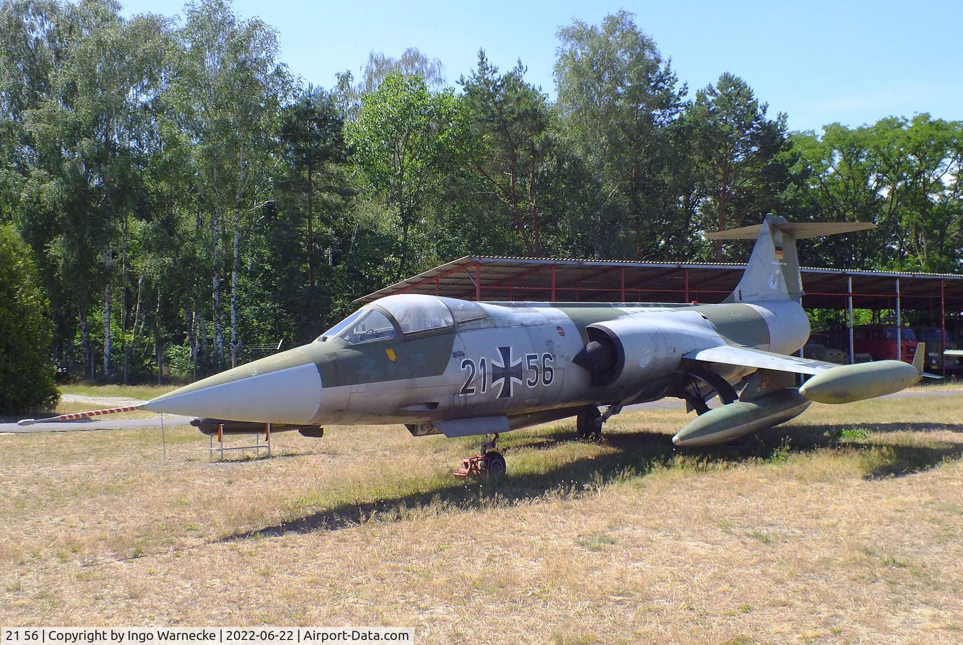 21 56, Lockheed F-104G Starfighter C/N 683-7025, Lockheed F-104G Starfighter at the Flugplatzmuseum Cottbus (Cottbus airfield museum)