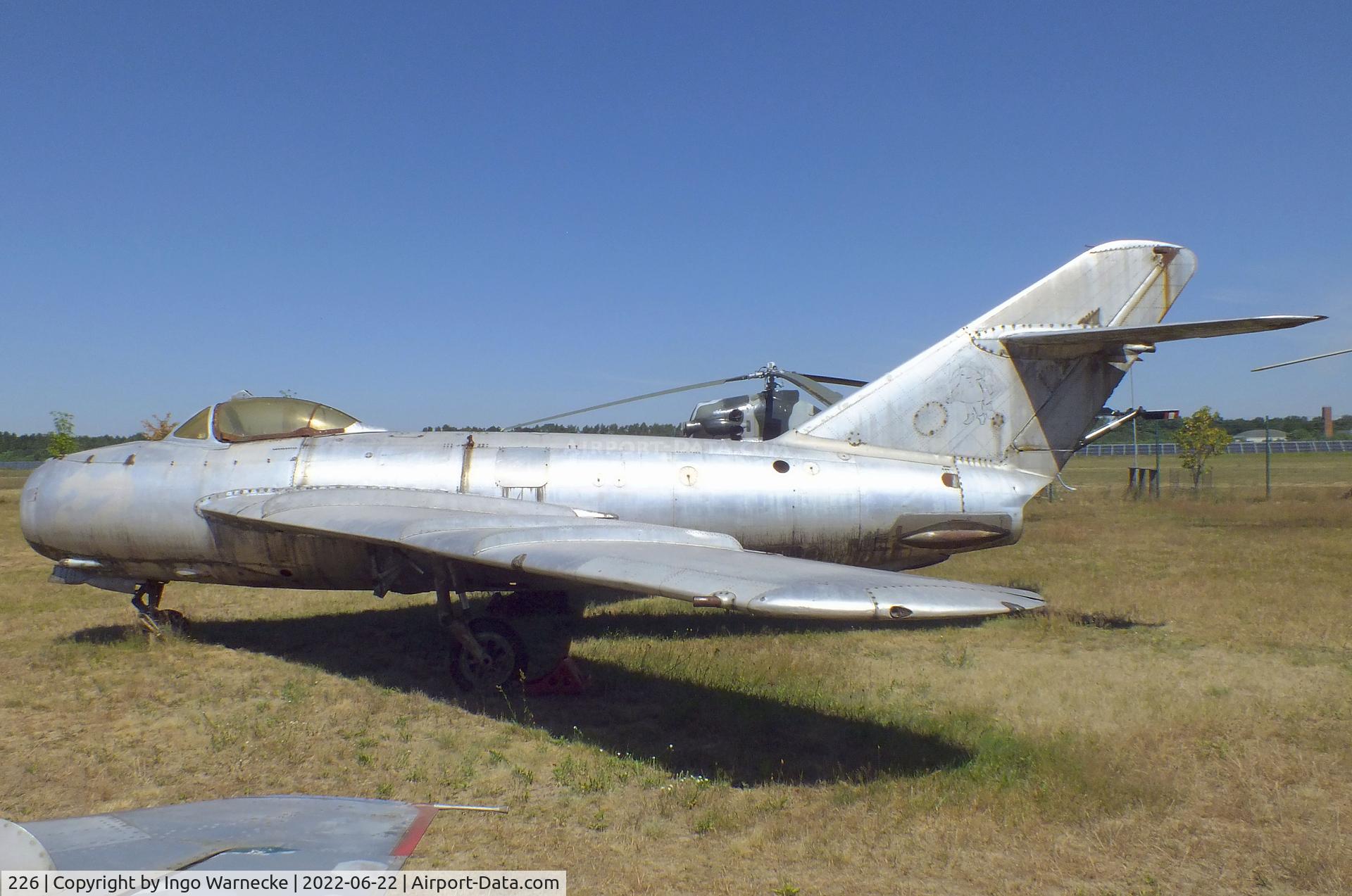 226, Mikoyan-Gurevich MiG-17 C/N 54211684, Mikoyan i Gurevich MiG-17 FRESCO-A at the Flugplatzmuseum Cottbus (Cottbus airfield museum)