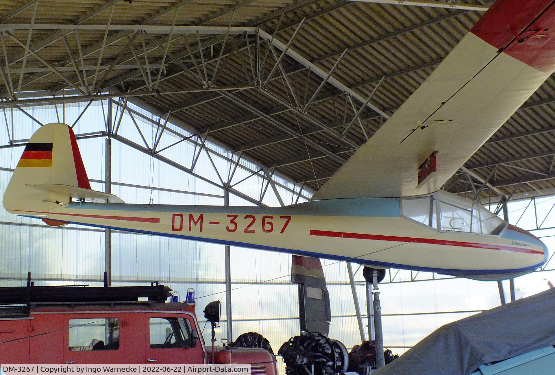 DM-3267, 1970 VEB Apparatebau Lommatzsch FES-530-II Lehrmeister C/N 0217, Lommatzsch FES-530 Lehrmeister II at the Flugplatzmuseum Cottbus (Cottbus airfield museum)