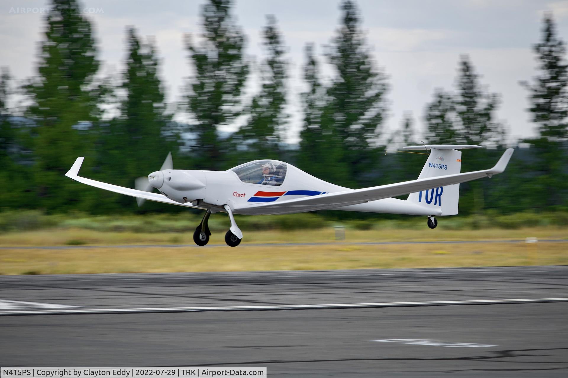 N415PS, 2004 AMS-Flight Carat A C/N CA013, Truckee airport in California 2022.