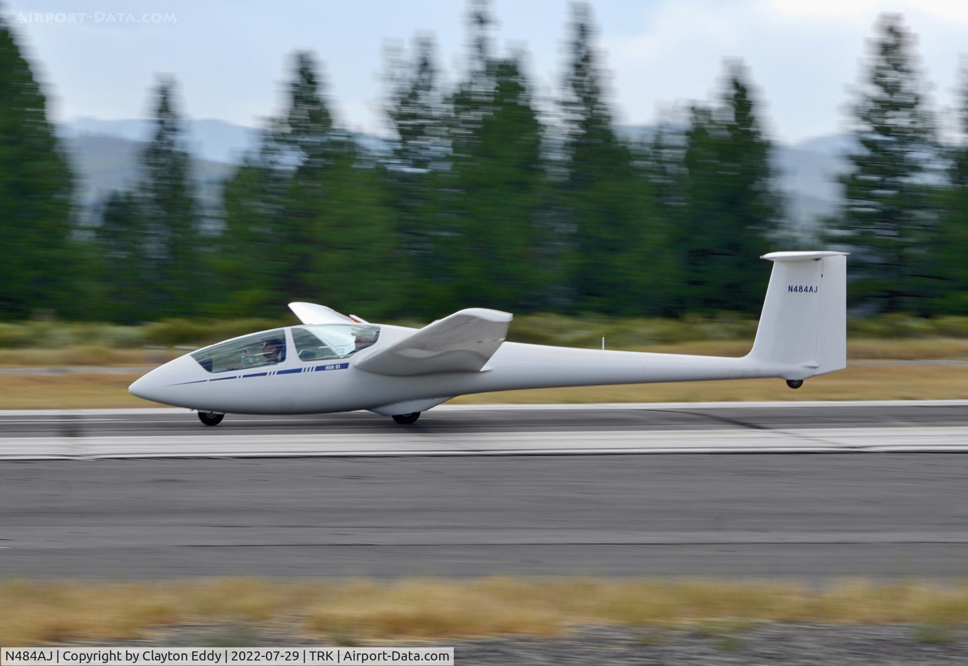 N484AJ, 2013 Alexander Schleicher GMBH & Co. ASK 21 C/N 21898, Truckee airport in California 2022.