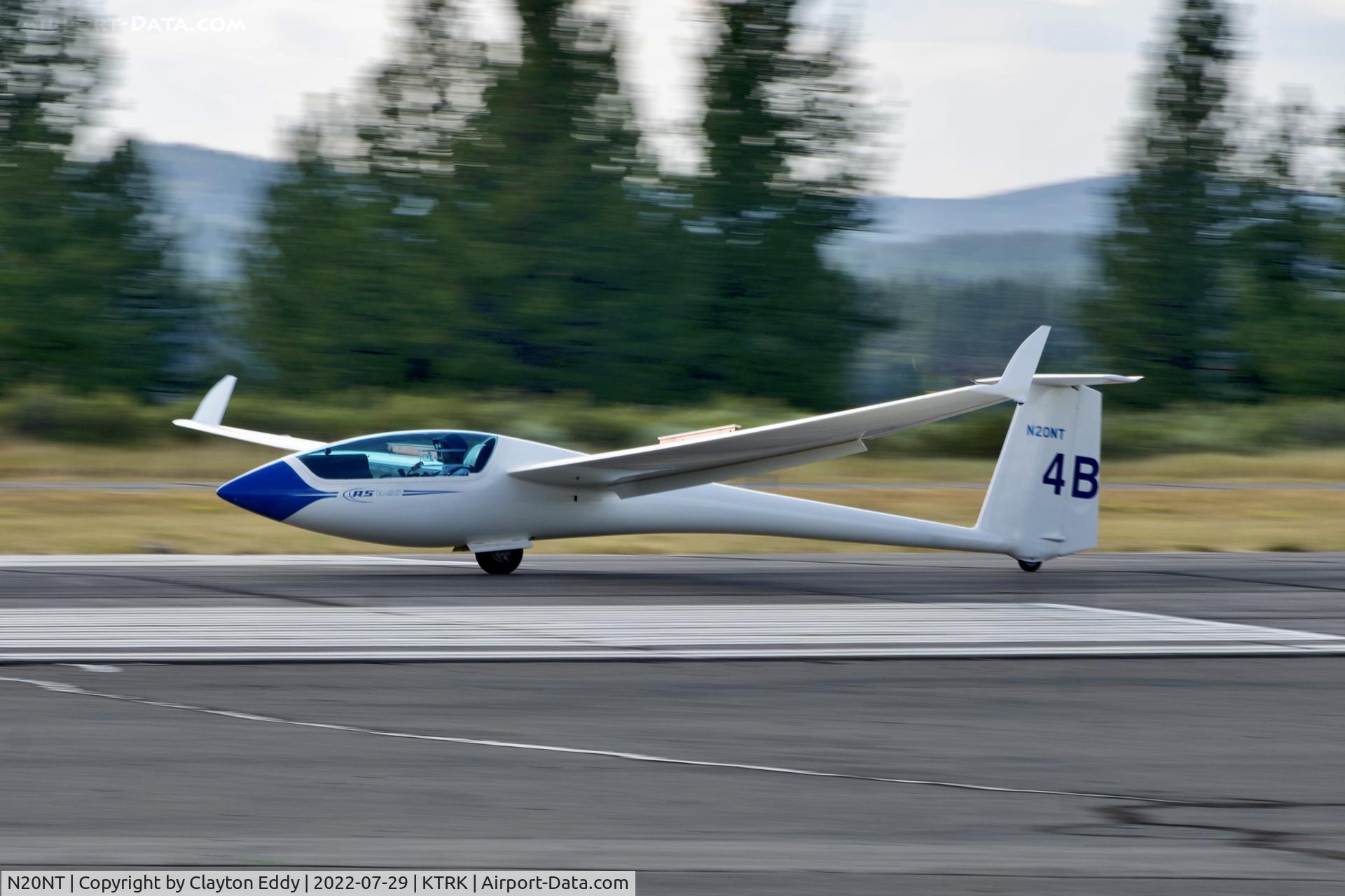 N20NT, 1979 Schleicher ASW-20 C/N 20275, Truckee airport in California 2022.