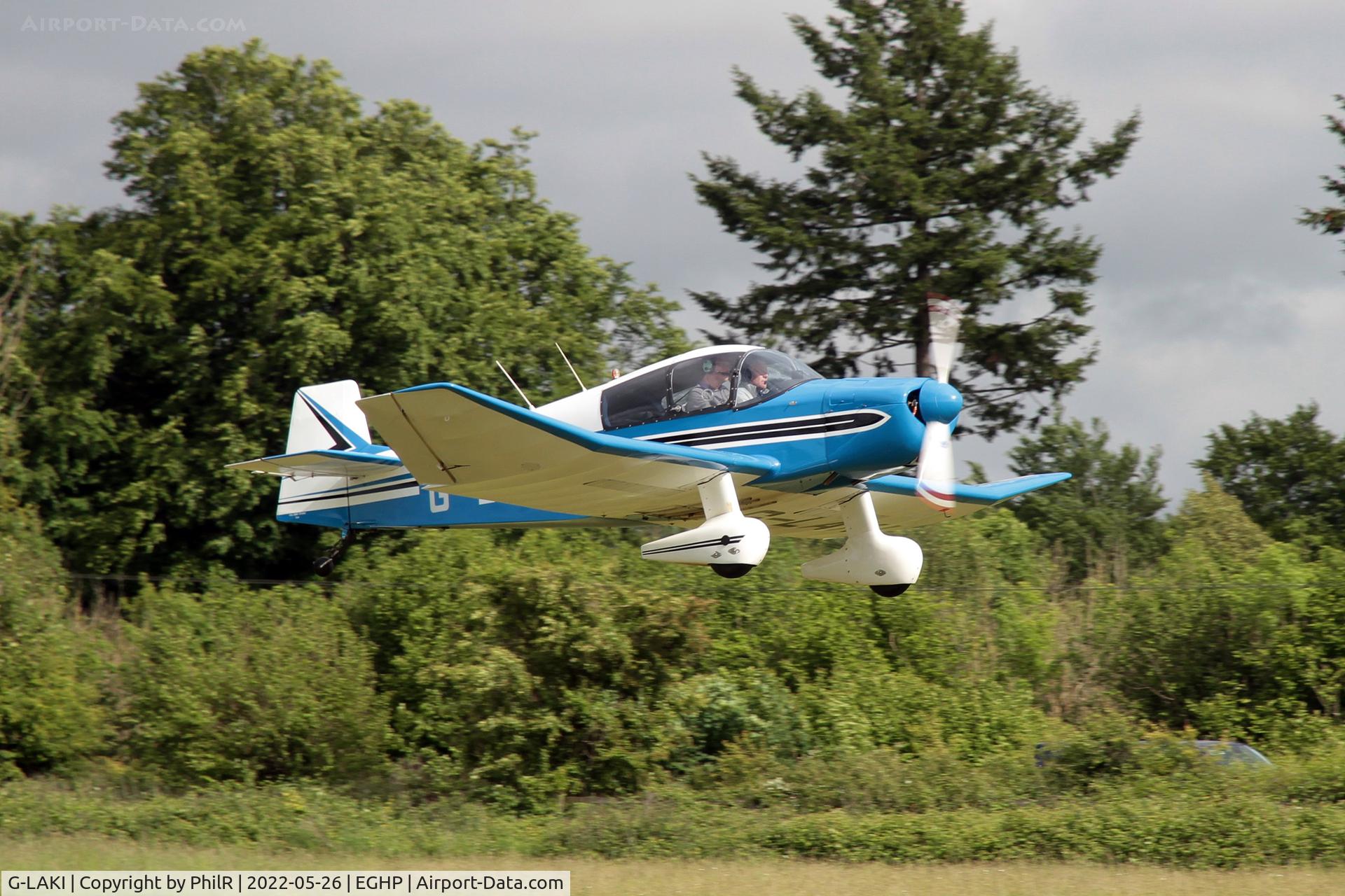 G-LAKI, 1963 Jodel DR-1050 Ambassadeur C/N 534, CEA Jodel DR1050 landing at Popham.