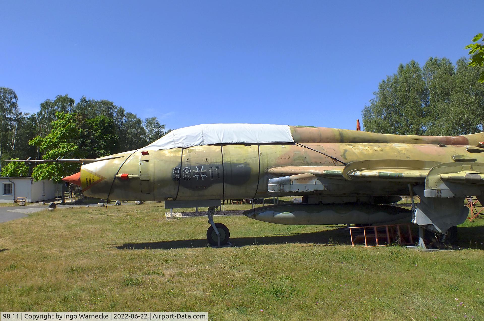 98 11, Sukhoi Su-22UM-3K C/N 17532370810, Sukhoi Su-22UM-3K FITTER-G at the Flugplatzmuseum Cottbus (Cottbus airfield museum)