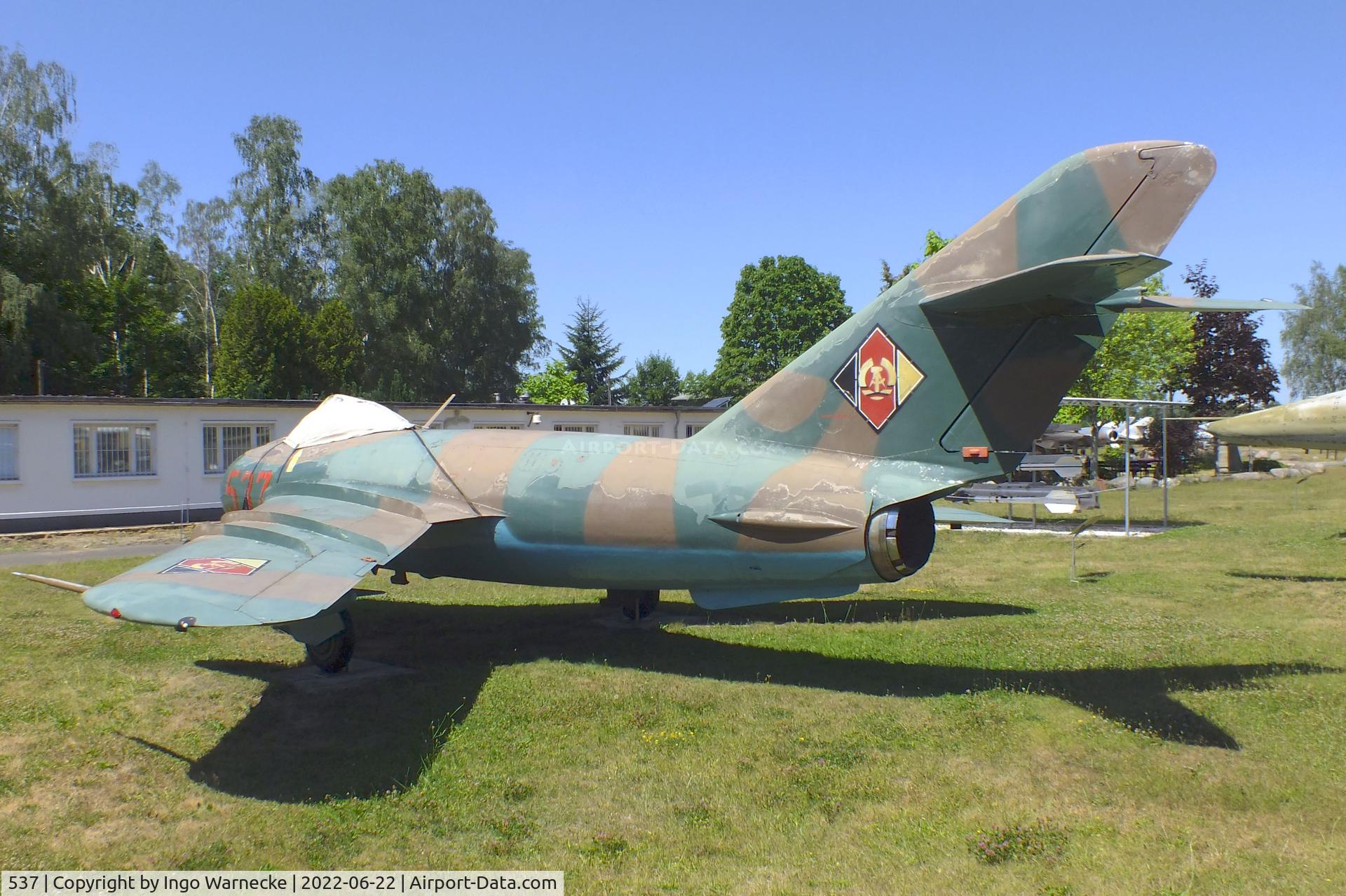 537, 1958 WSK Mielec Lim-5 MiG-17F C/N 1C 09-17, PZL-Mielec Lim-5 (MiG-17F) FRESCO-C at the Flugplatzmuseum Cottbus (Cottbus airfield museum)