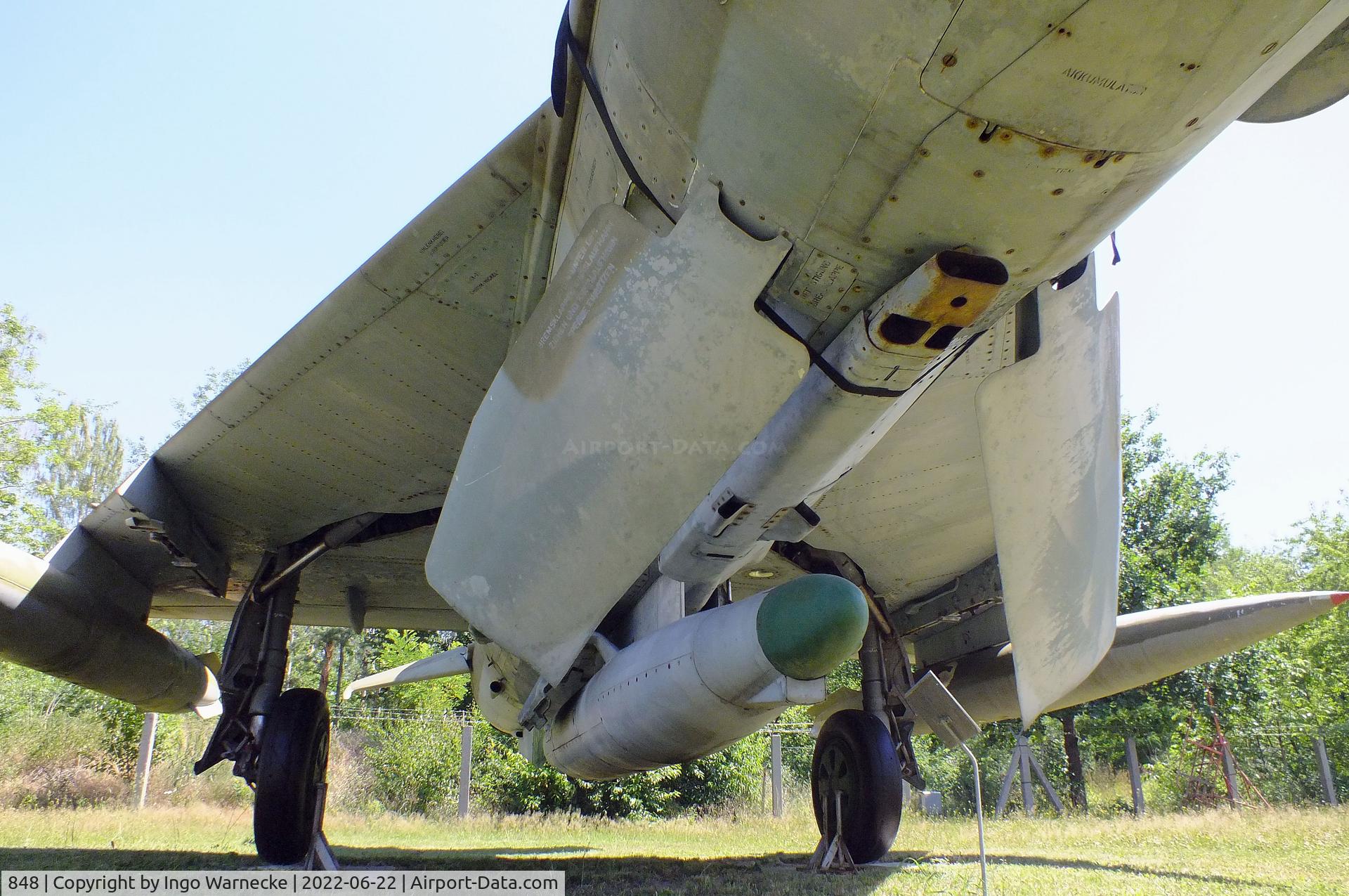 848, Mikoyan-Gurevich MiG-21bis C/N N75051407, Mikoyan i Gurevich MiG-21bis SAU FISHBED-N at the Flugplatzmuseum Cottbus (Cottbus airfield museum)