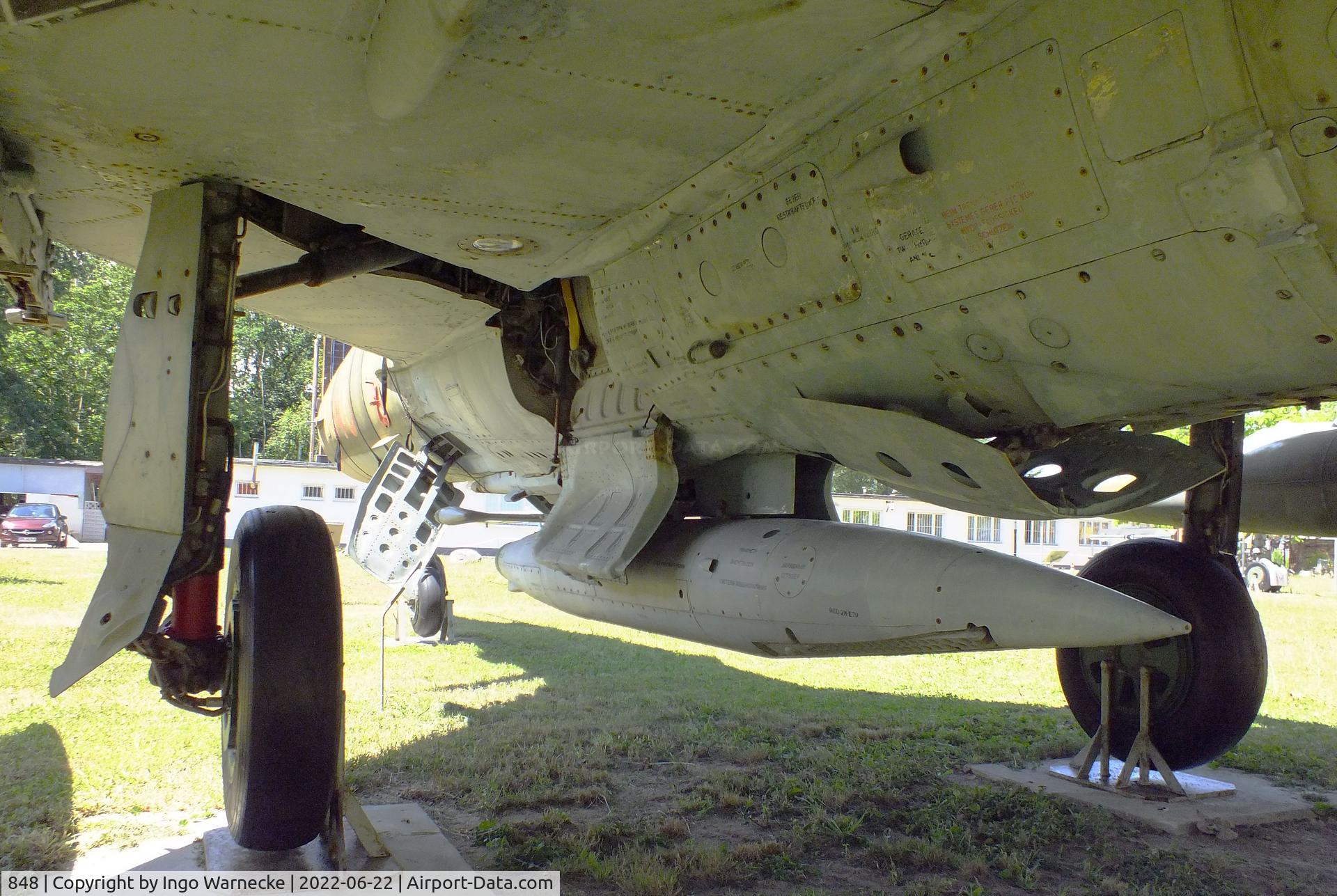 848, Mikoyan-Gurevich MiG-21bis C/N N75051407, Mikoyan i Gurevich MiG-21bis SAU FISHBED-N at the Flugplatzmuseum Cottbus (Cottbus airfield museum)