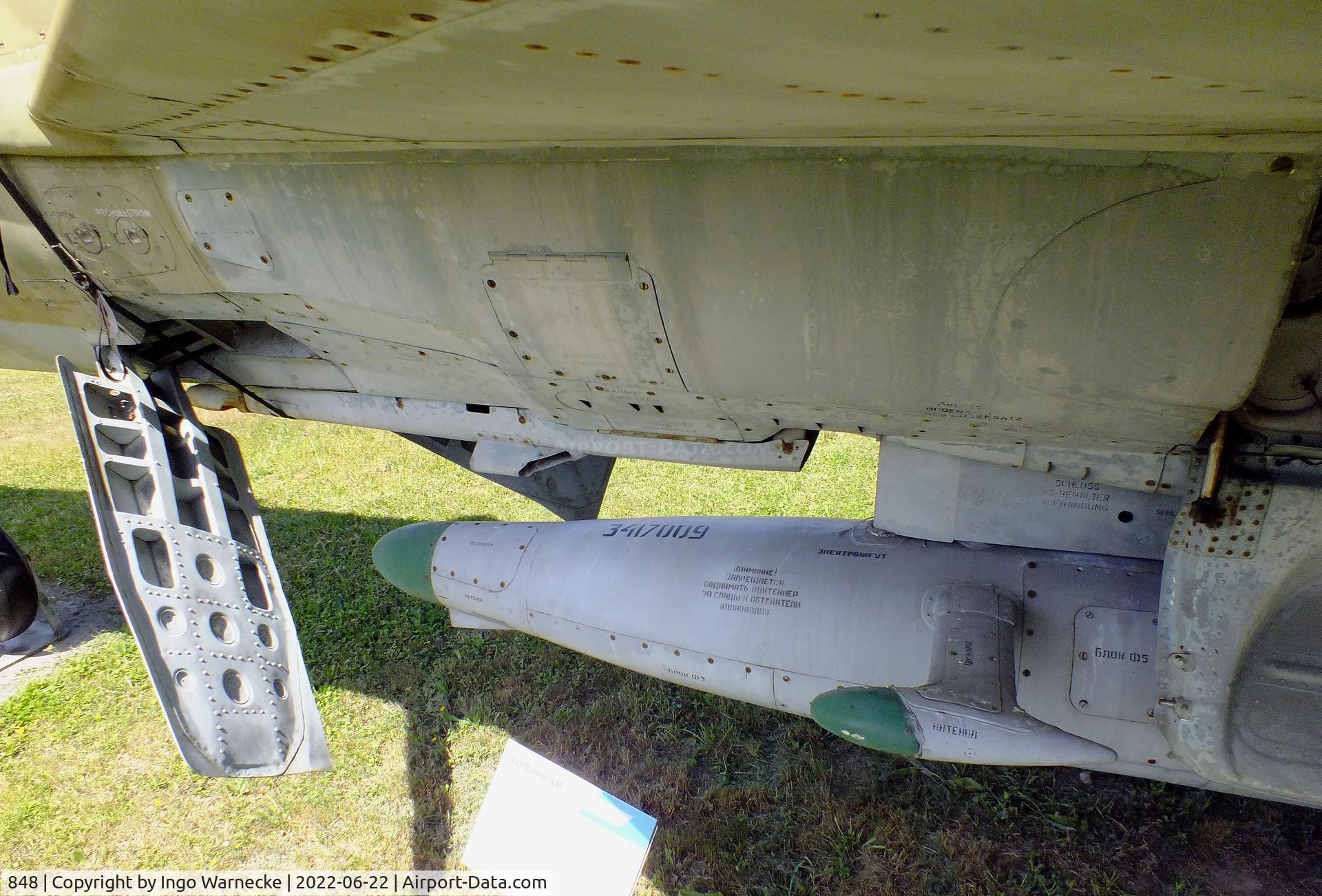 848, Mikoyan-Gurevich MiG-21bis C/N N75051407, Mikoyan i Gurevich MiG-21bis SAU FISHBED-N at the Flugplatzmuseum Cottbus (Cottbus airfield museum)