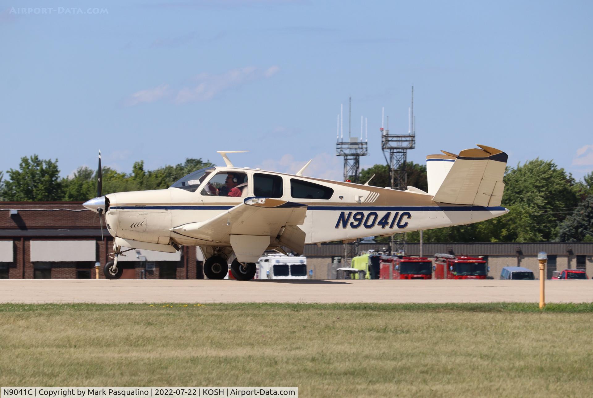 N9041C, 1977 Beech V35B Bonanza C/N D-10096, Beech V35B