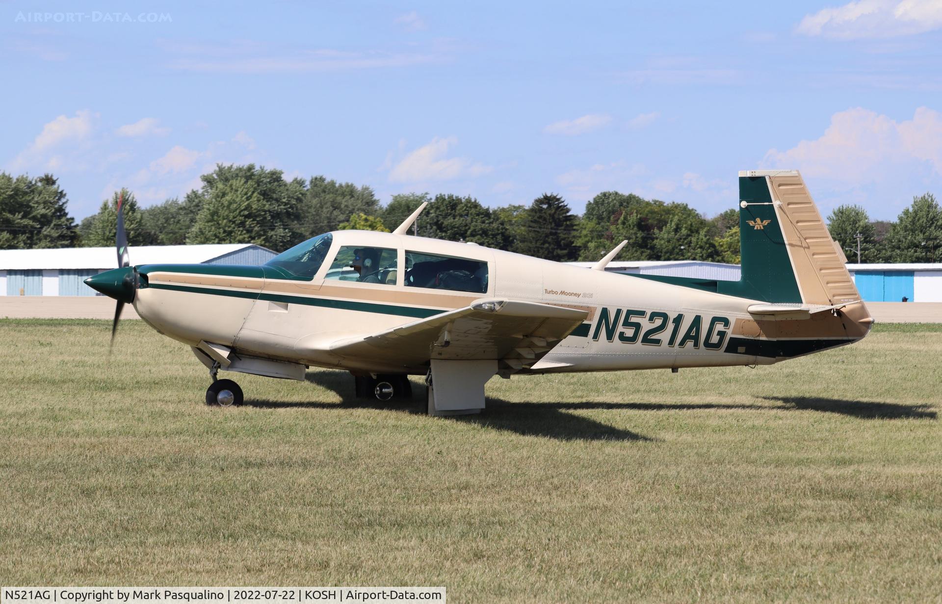N521AG, 1979 Mooney M20K C/N 25-0139, Mooney M20K