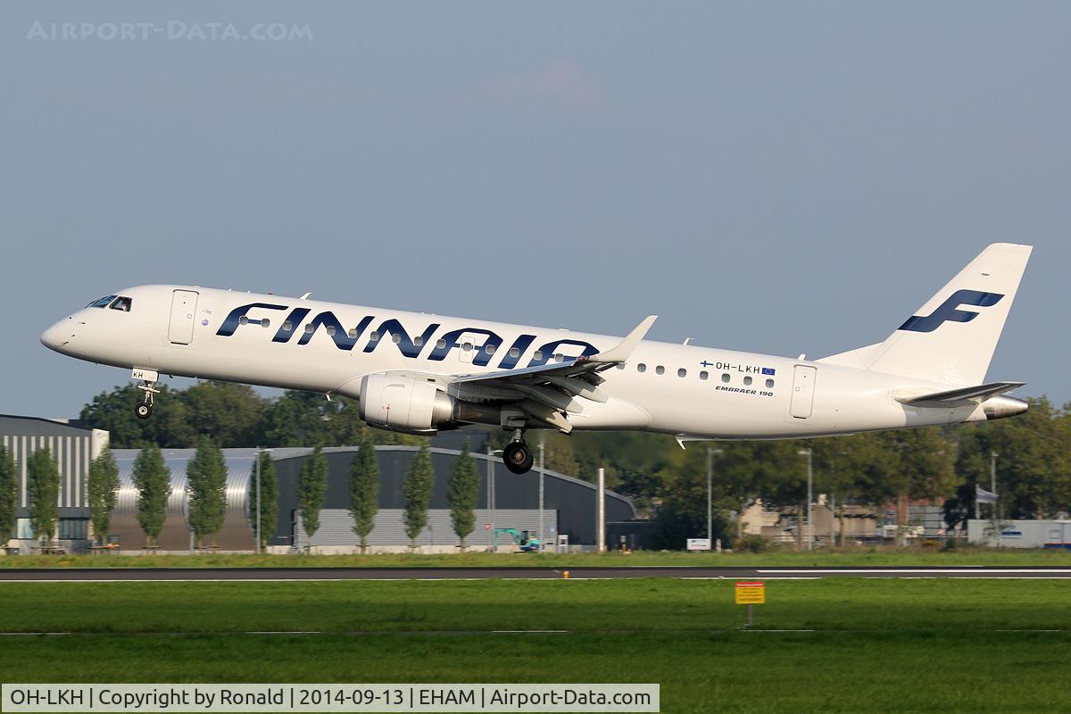 OH-LKH, 2007 Embraer 190LR (ERJ-190-100LR) C/N 19000086, at spl