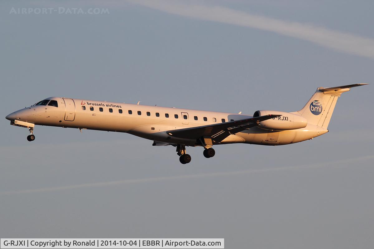 G-RJXI, 2001 Embraer EMB-145EP (ERJ-145EP) C/N 145454, at bru