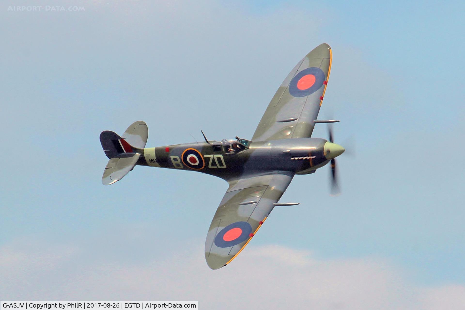 G-ASJV, 1943 Supermarine 361 Spitfire LF.IXb C/N CBAF.IX.552, MH434 1943 VS Spitfire lX at Wings & Wheels Dunsfold