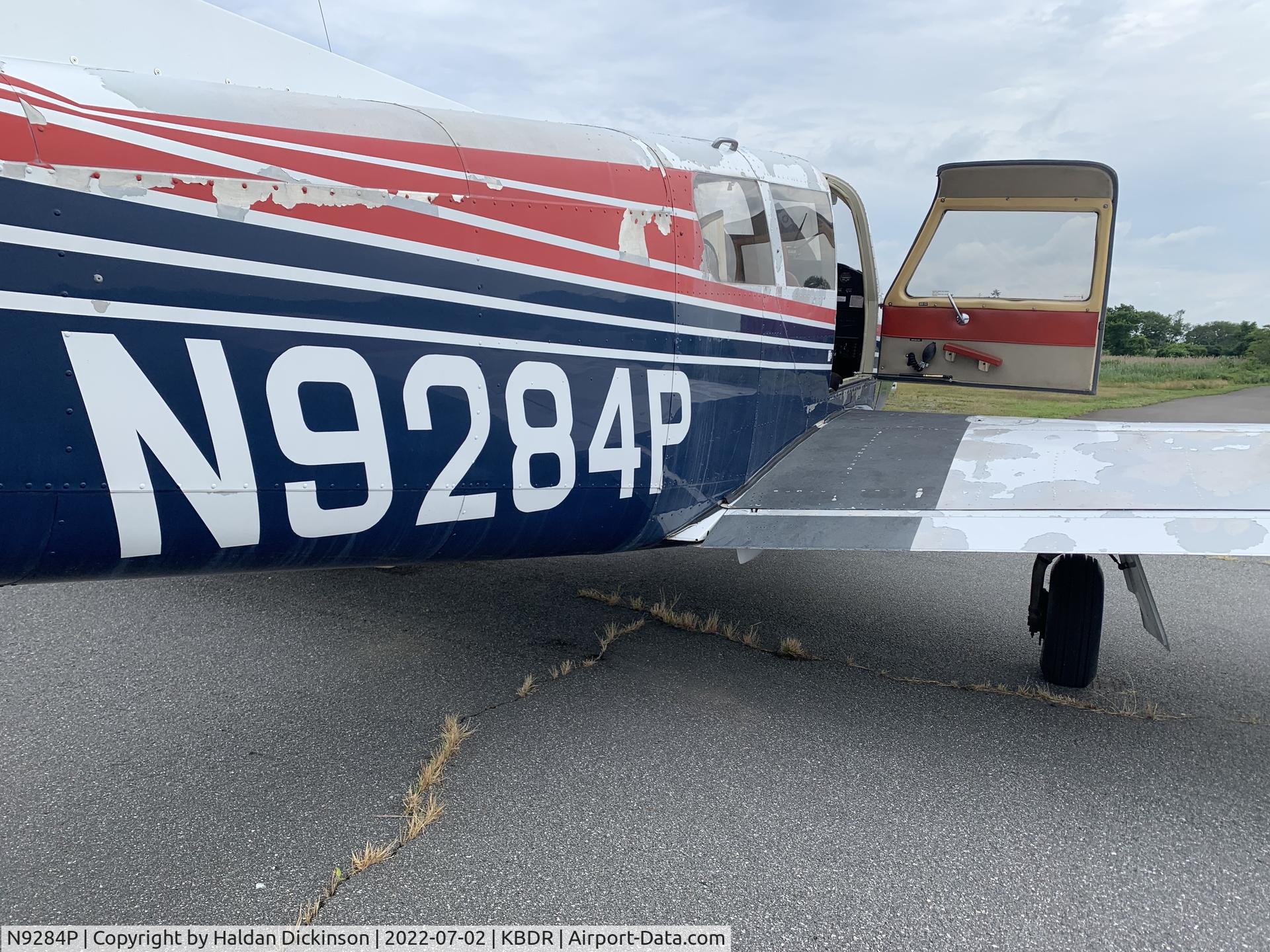 N9284P, 1968 Piper PA-24-260 C/N 24-4784, Piper Comanche 260 B