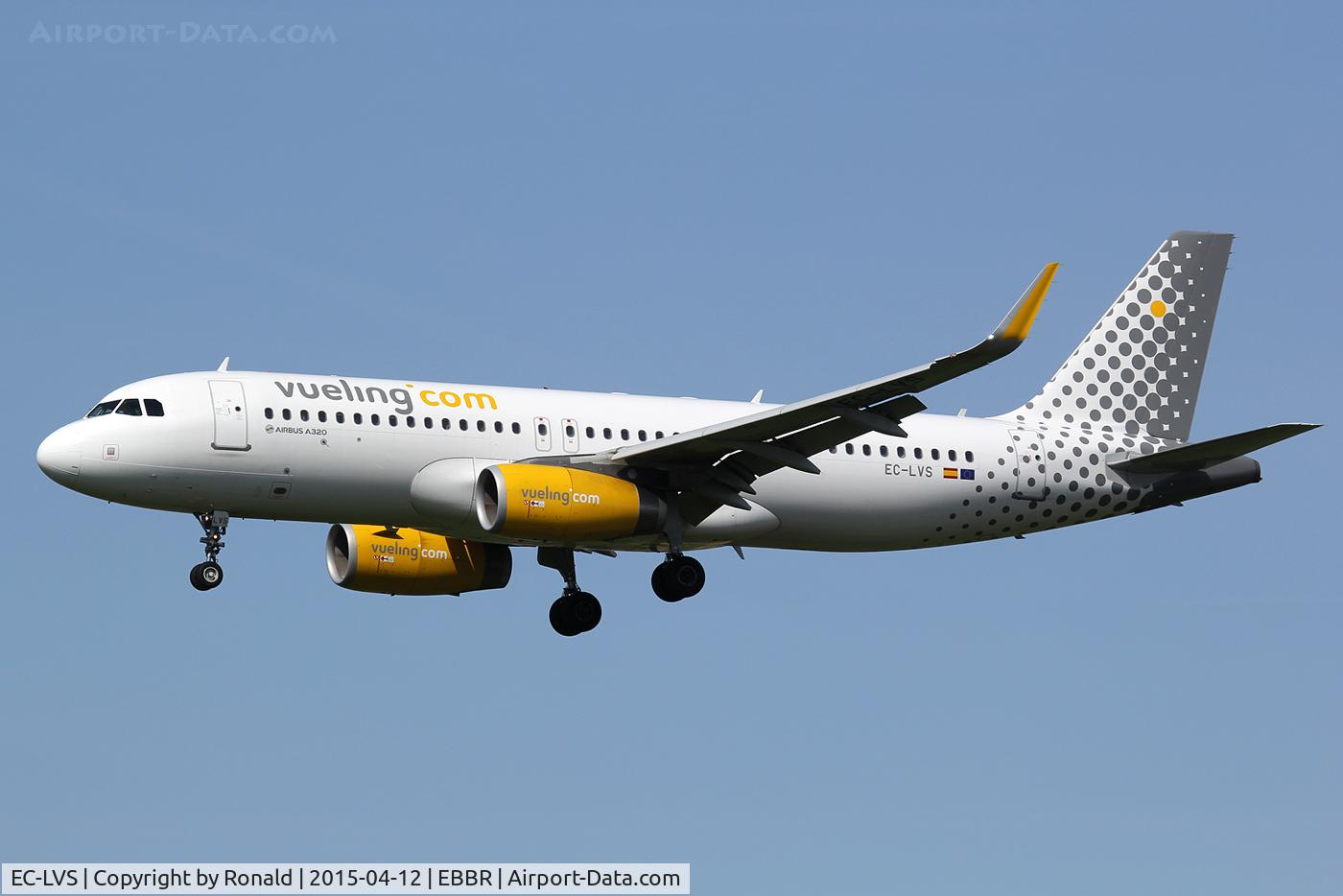 EC-LVS, 2013 Airbus A320-232 C/N 5599, at bru
