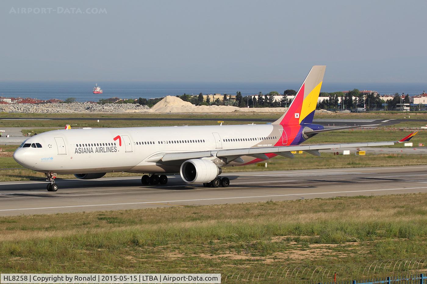HL8258, 2012 Airbus A330-323X C/N 1326, at ataturk