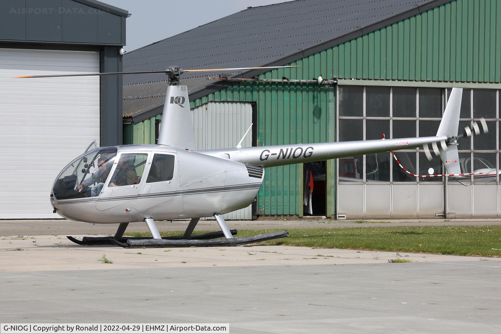 G-NIOG, 2004 Robinson R44 Clipper II C/N 10471, at ehmz