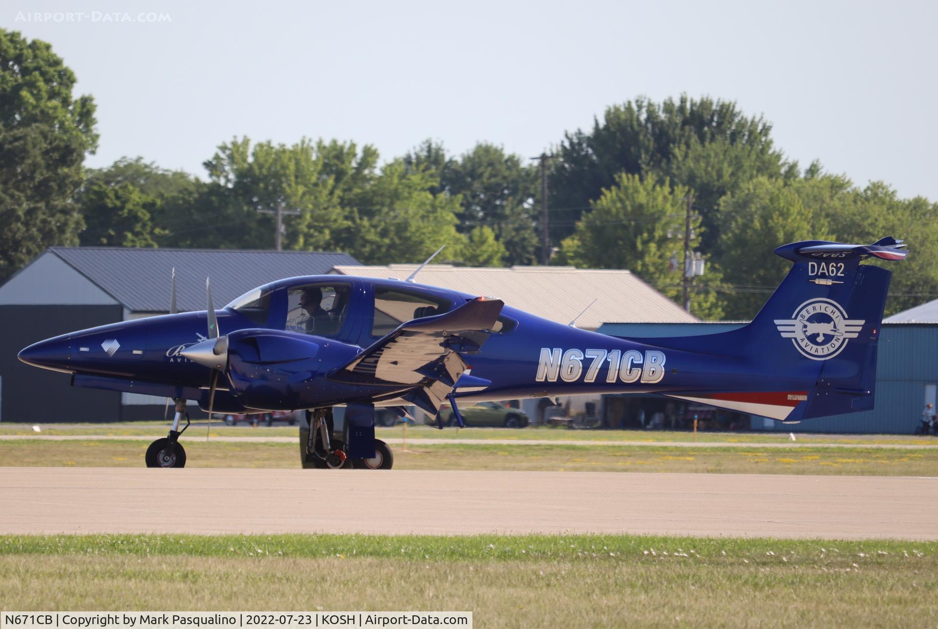 N671CB, 2019 Diamond DA-62 C/N 62.C017, Diamond DA-62