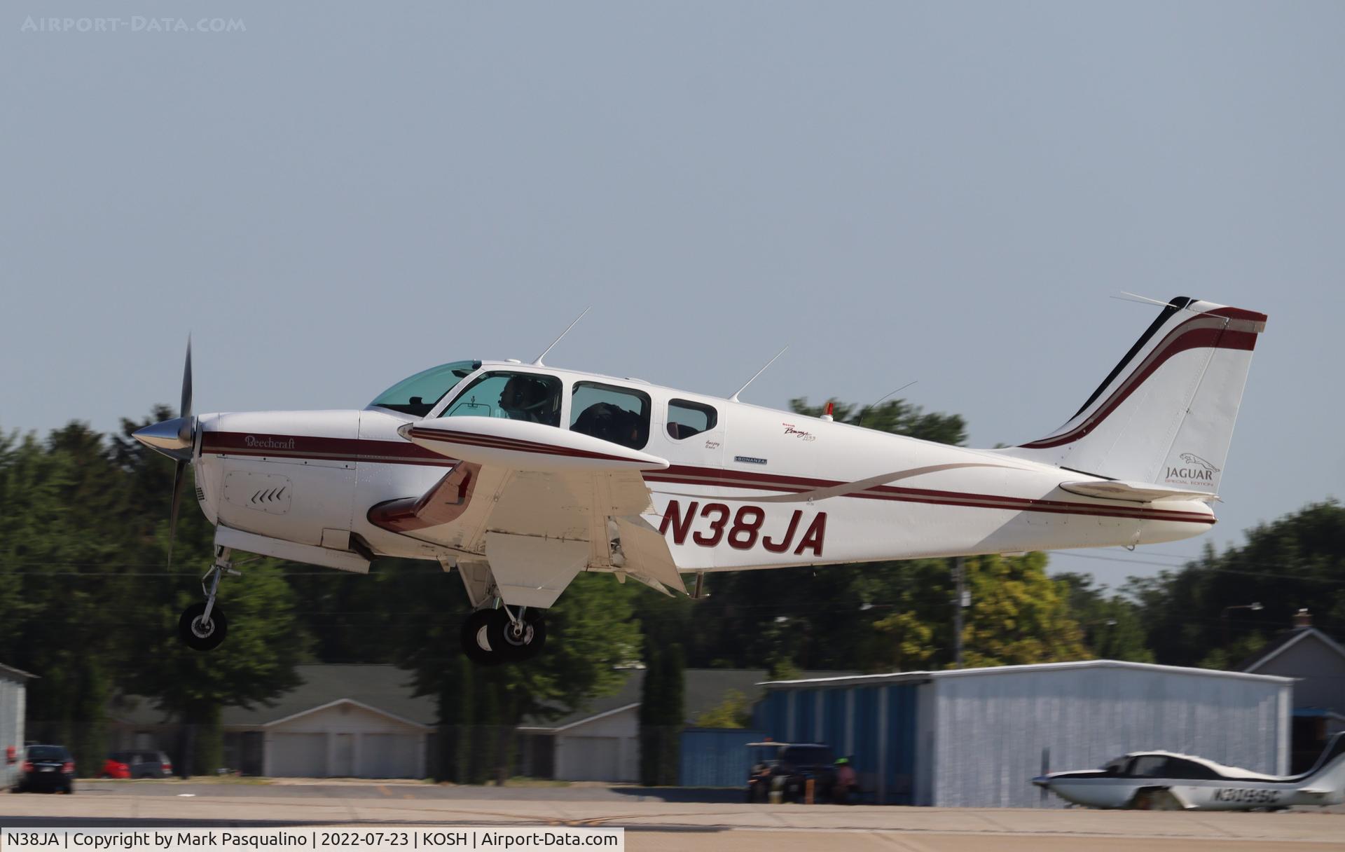 N38JA, 1963 Beech 35-B33 Debonair C/N CD-602, Beech B33
