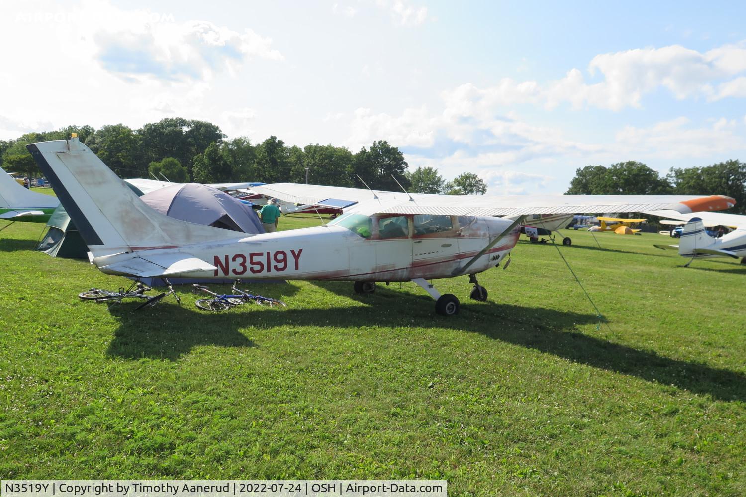 N3519Y, 1962 Cessna 182E Skylane C/N 18254419, 1962 Cessna 182E, c/n: 18254419, AirVenture 2022