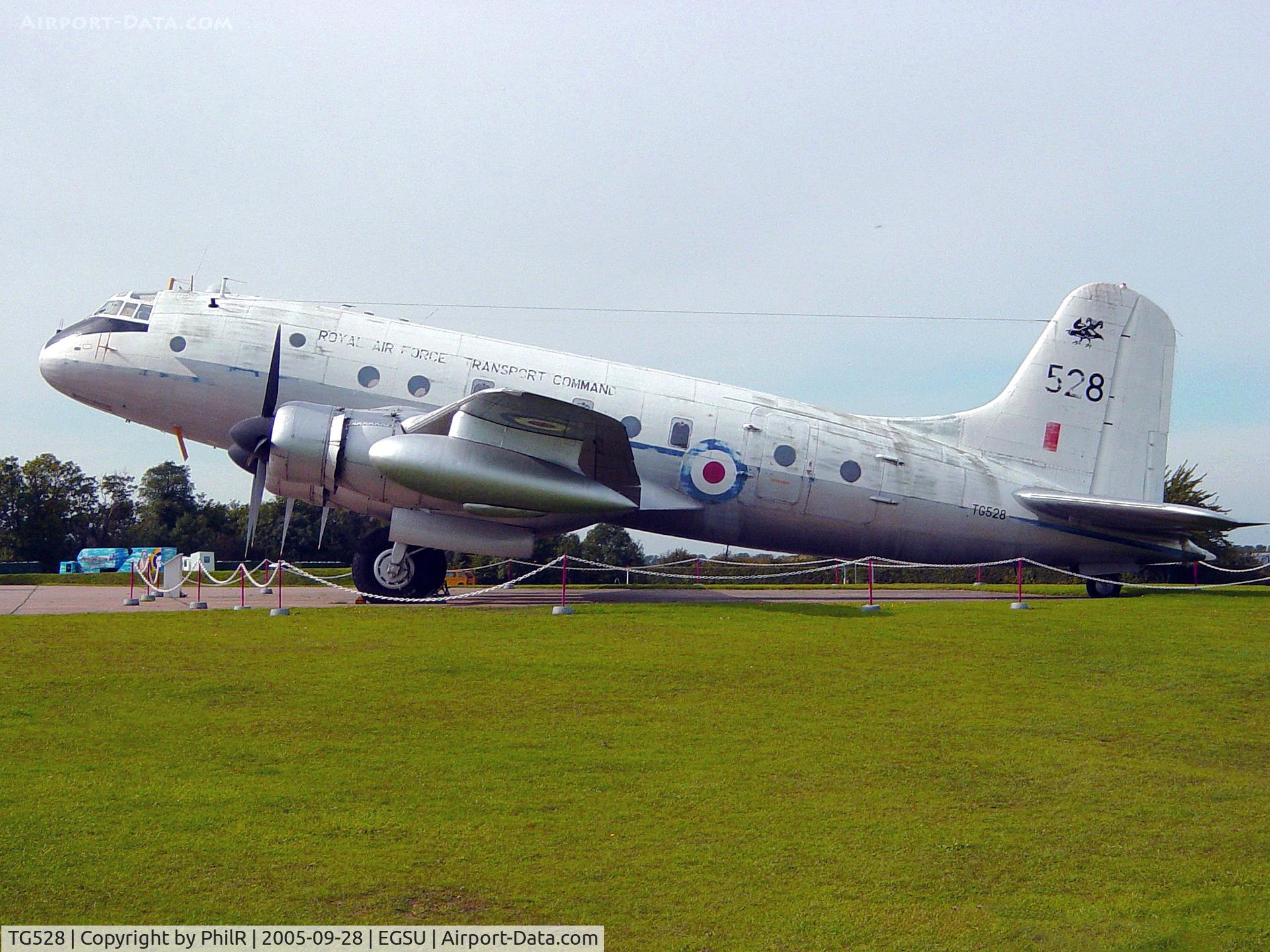 TG528, 1948 Handley Page Hastings C.1A C/N HP67/32, RAF HP Hastings C1A Duxford