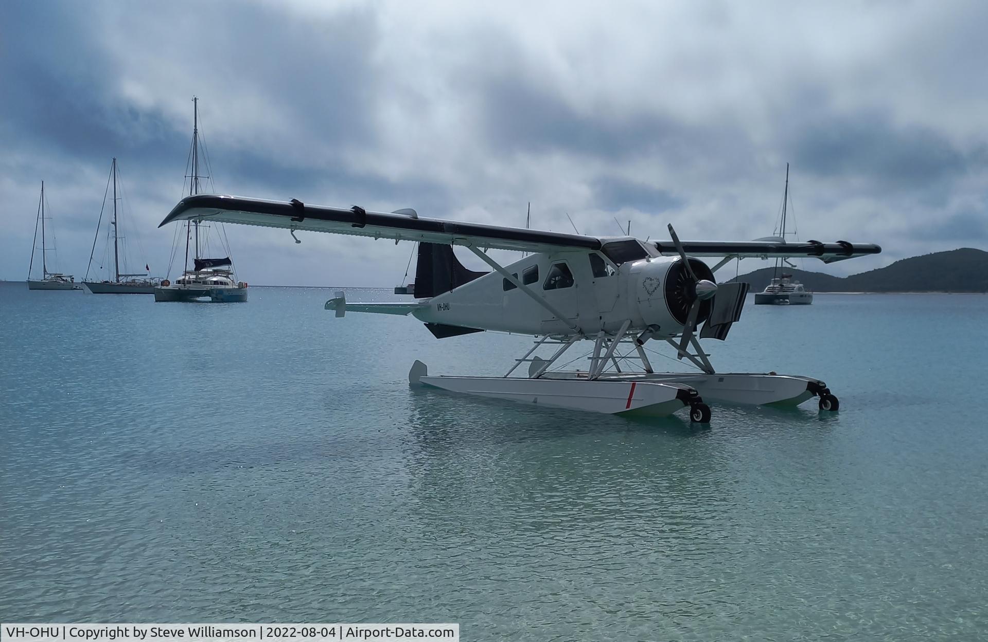 VH-OHU, De Havilland Canada DHC-2 Beaver Mk.1 C/N 826, At Whitehaven beach Whitsundays