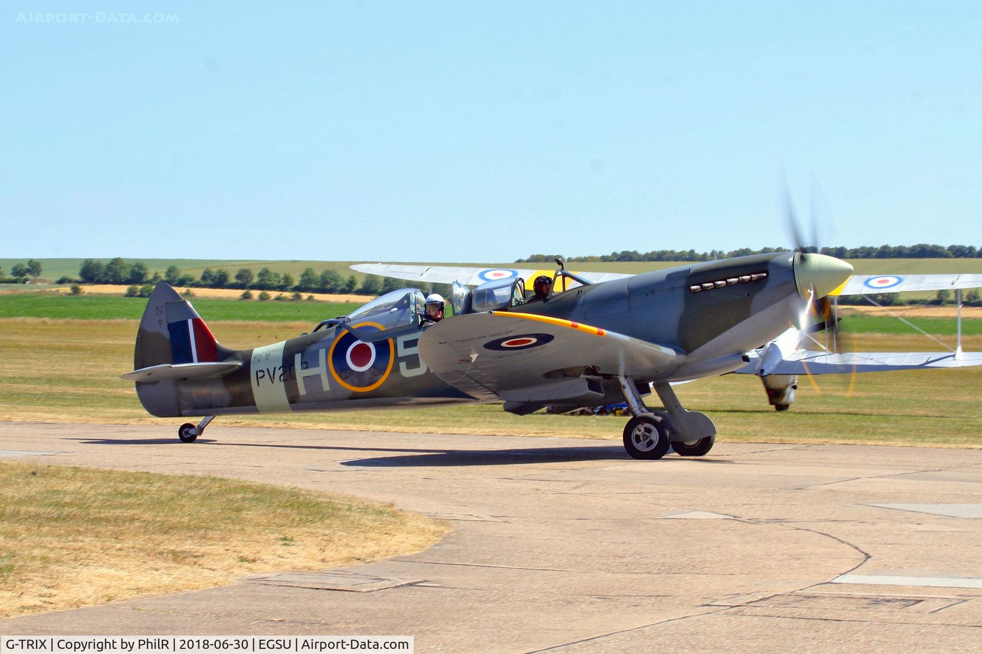 G-TRIX, 1944 Supermarine 509 Spitfire TR.IXc C/N CBAF.9590, PV202 VS Spitfire TR9 RAF Duxford