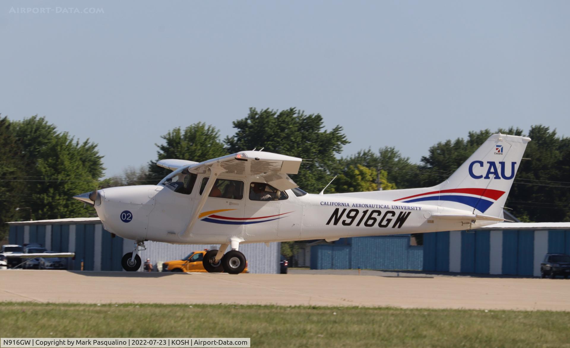 N916GW, 2021 Cessna 172S C/N 172S12760, Cessna 172S